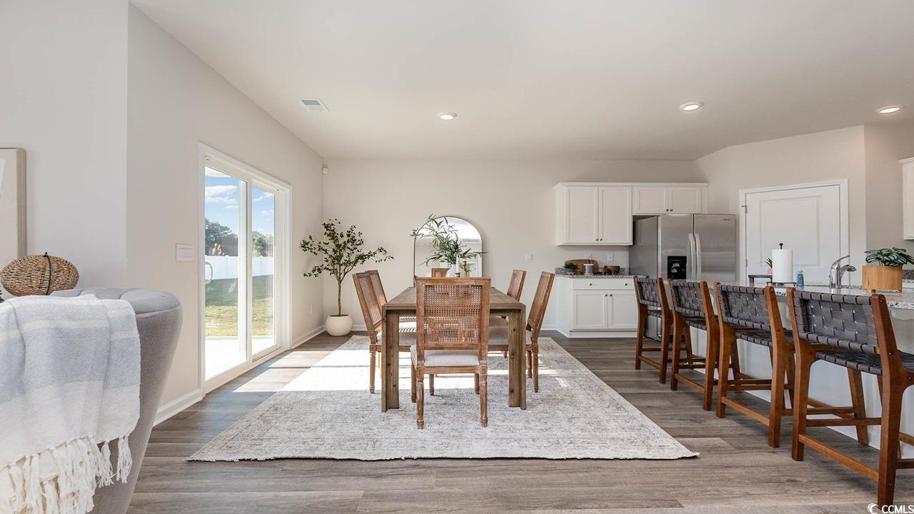 7383 Meadow Walk Loop Property Photo 7