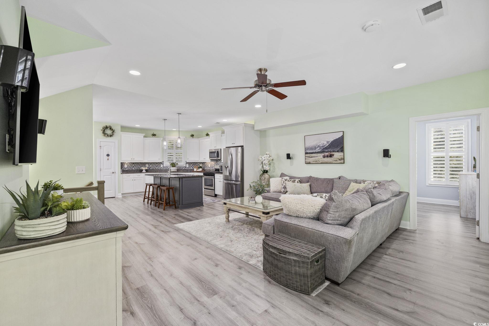 133 Charles Towne Ln. Property Photo 15