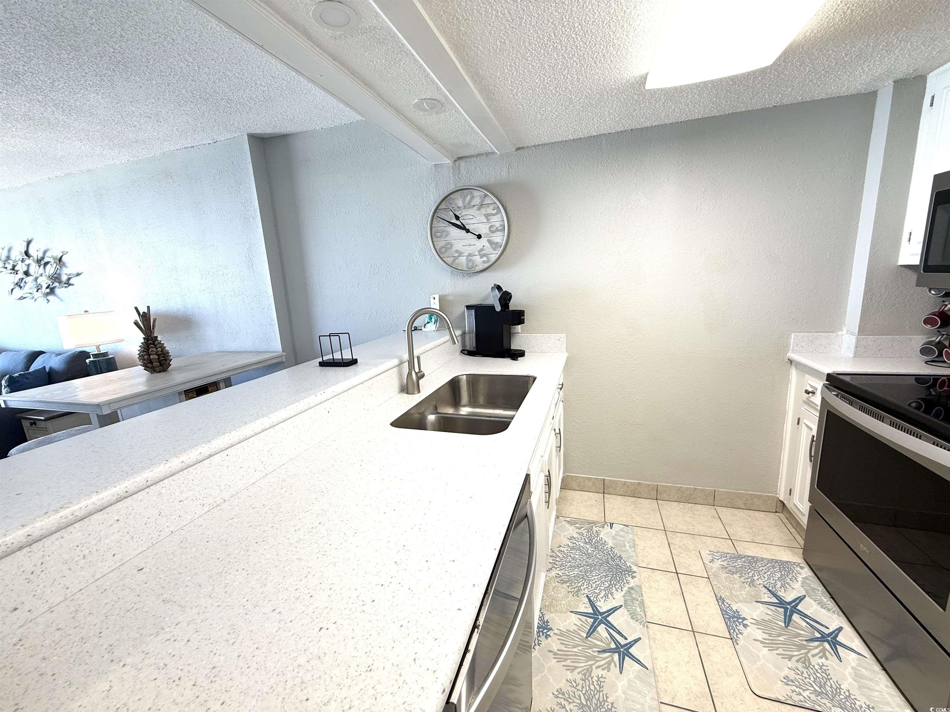 2001 S Ocean Blvd. Property Photo 17