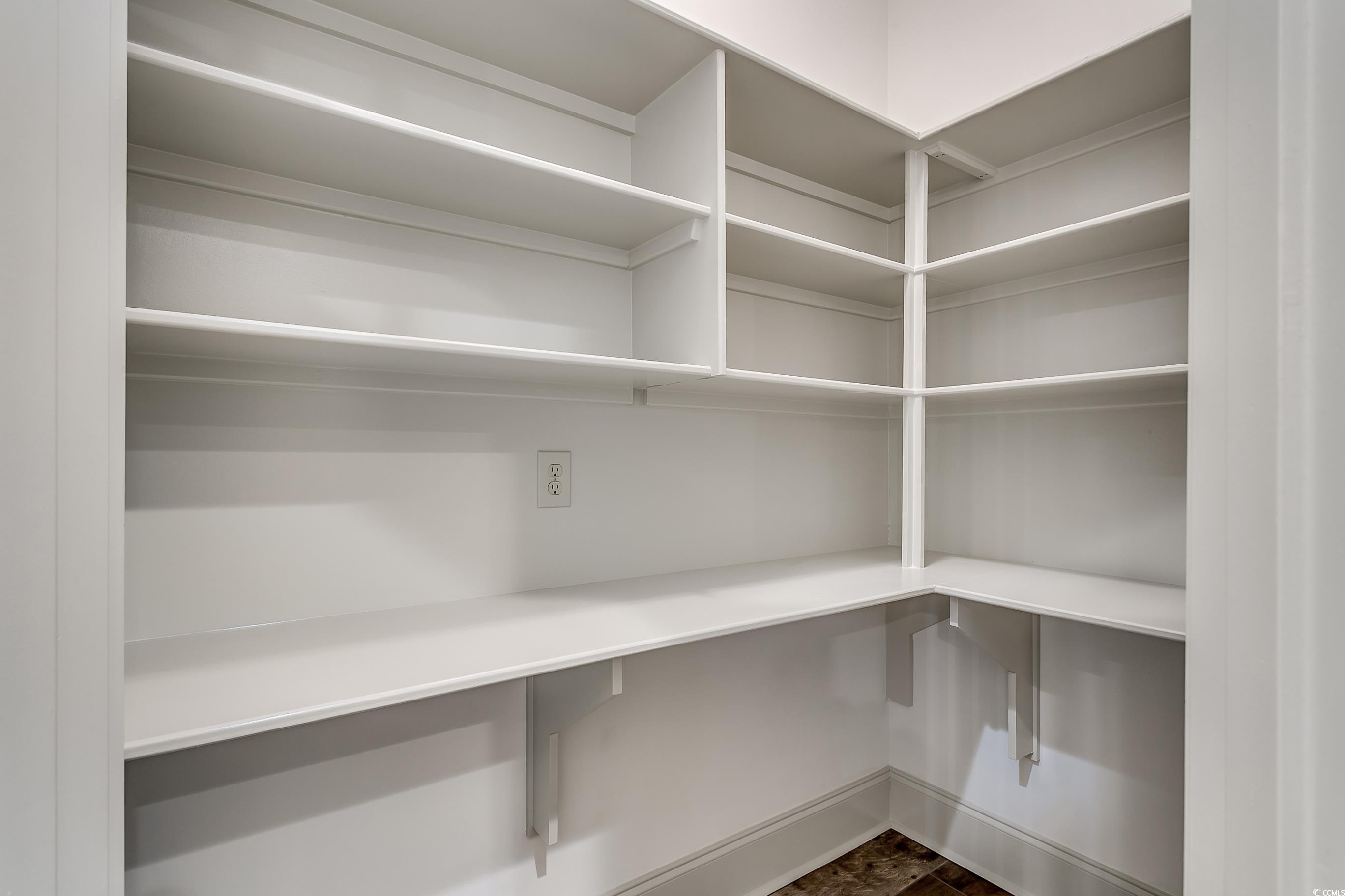 6013 Blease Ct. Property Photo 8