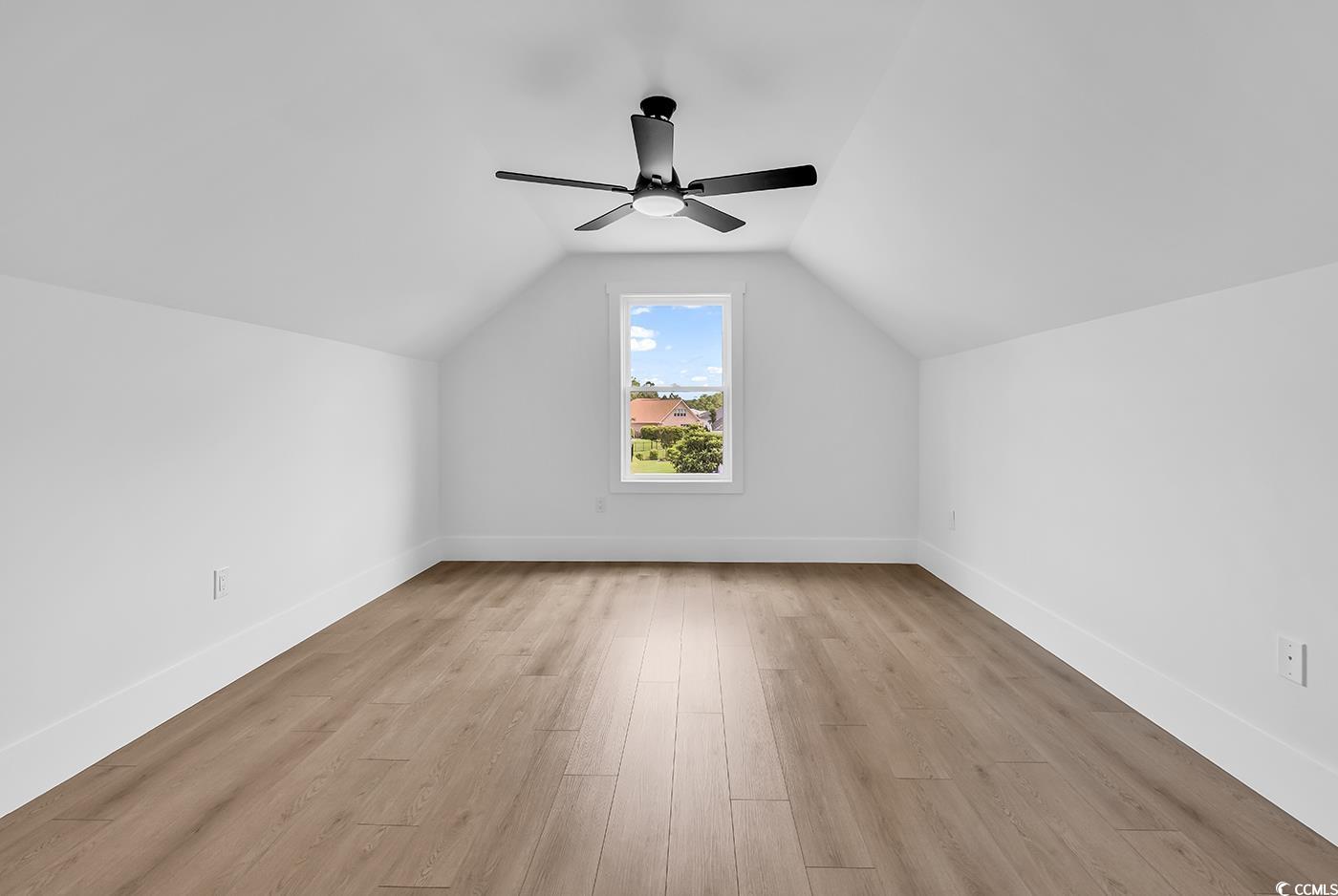 144 Sago Palm Dr. Property Photo 28