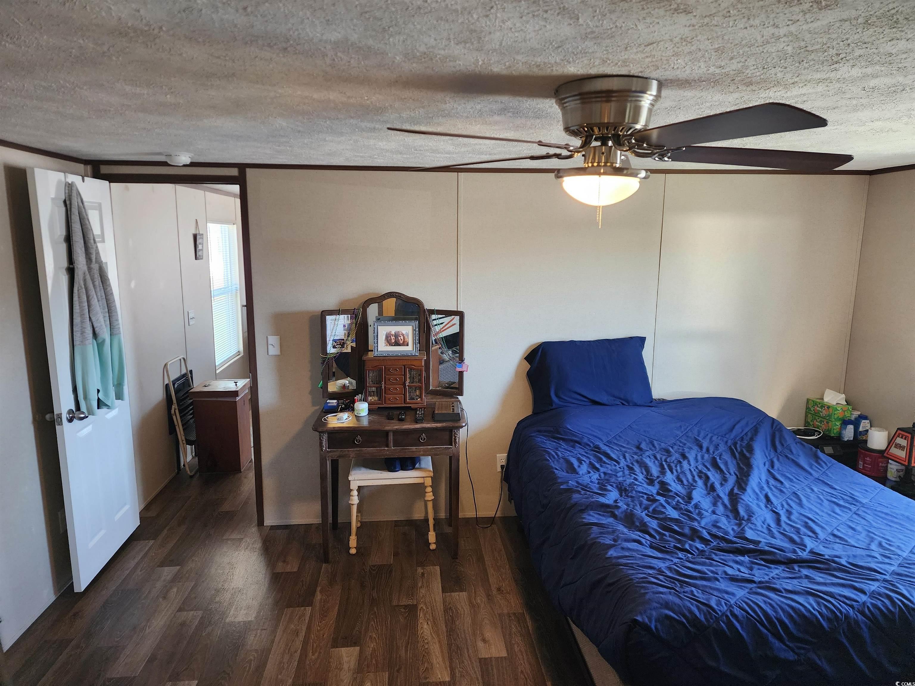 373 Hangar Ct. Property Photo 17