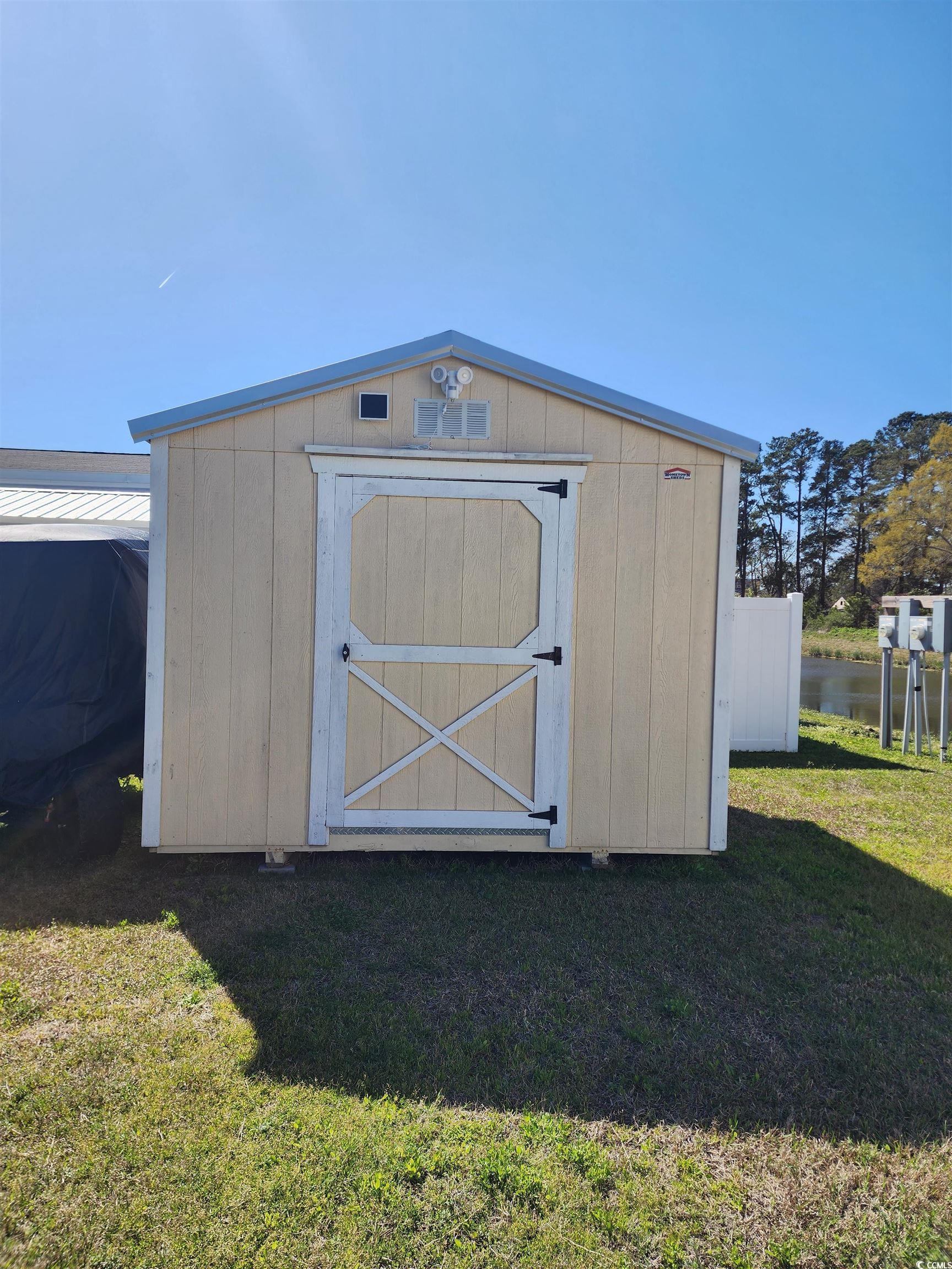 373 Hangar Ct. Property Photo 20
