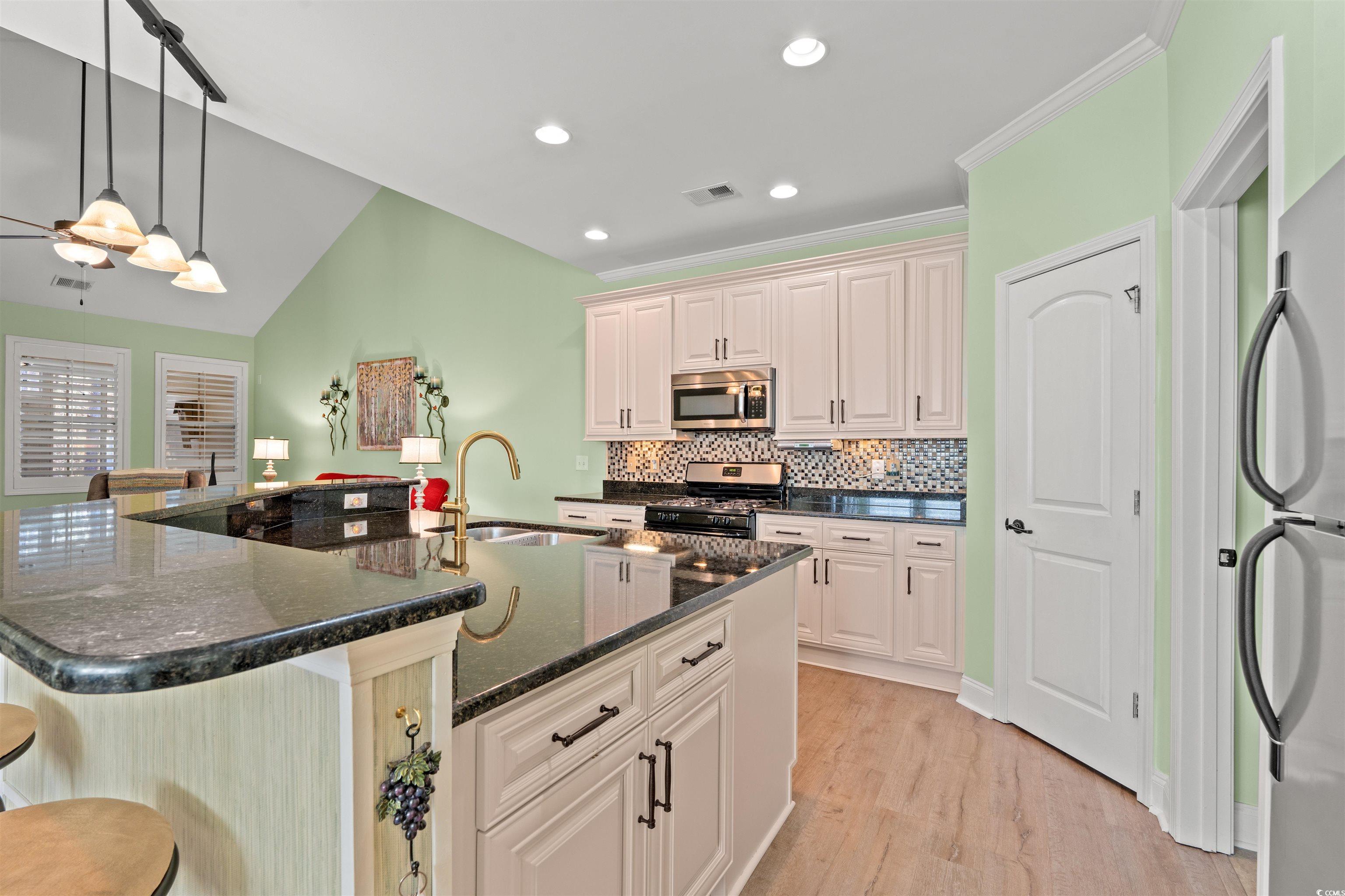570 Botany Loop Murrells Inlet Property Photo 9