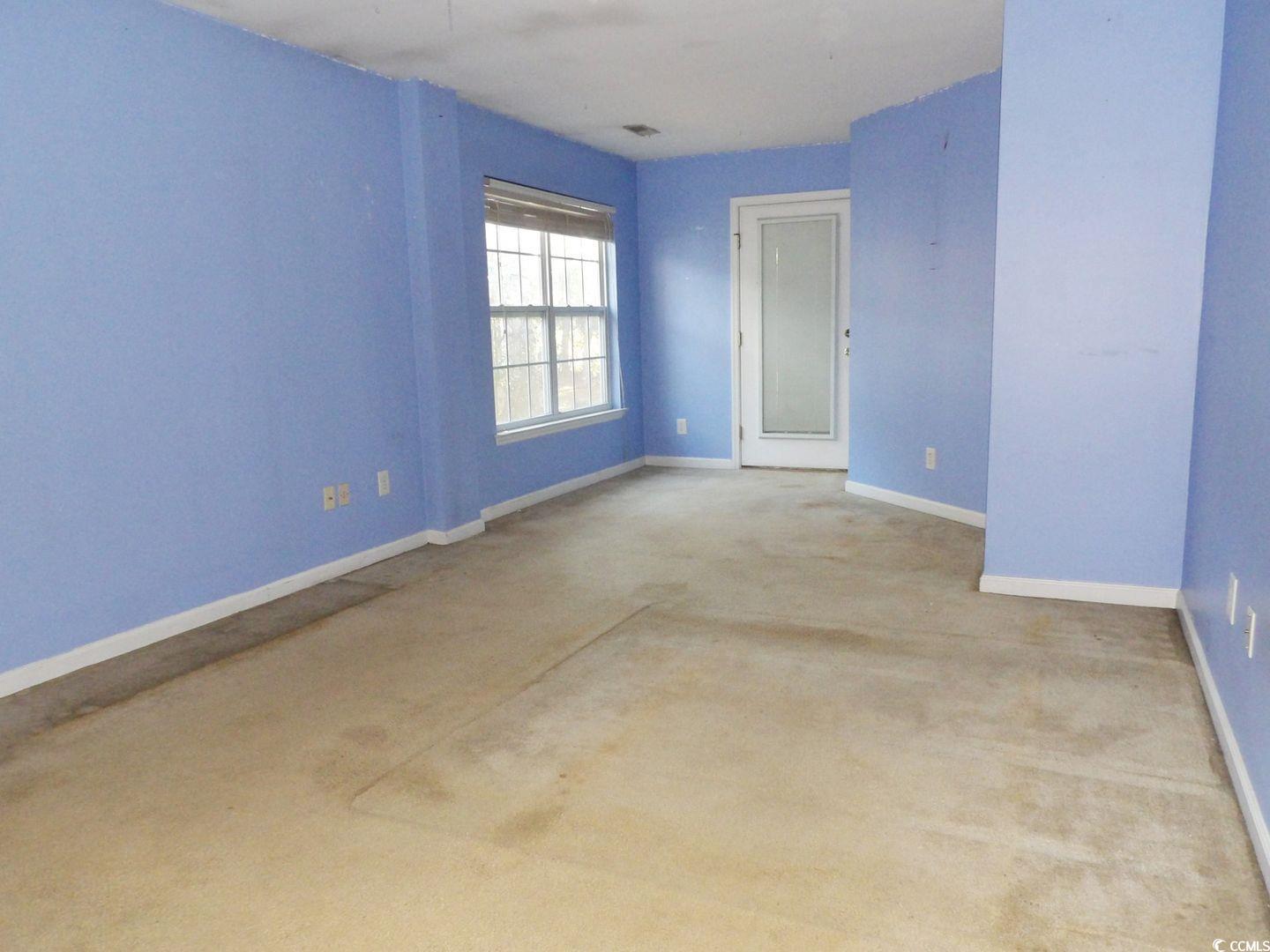 6654 Wisteria Dr. Property Photo 5