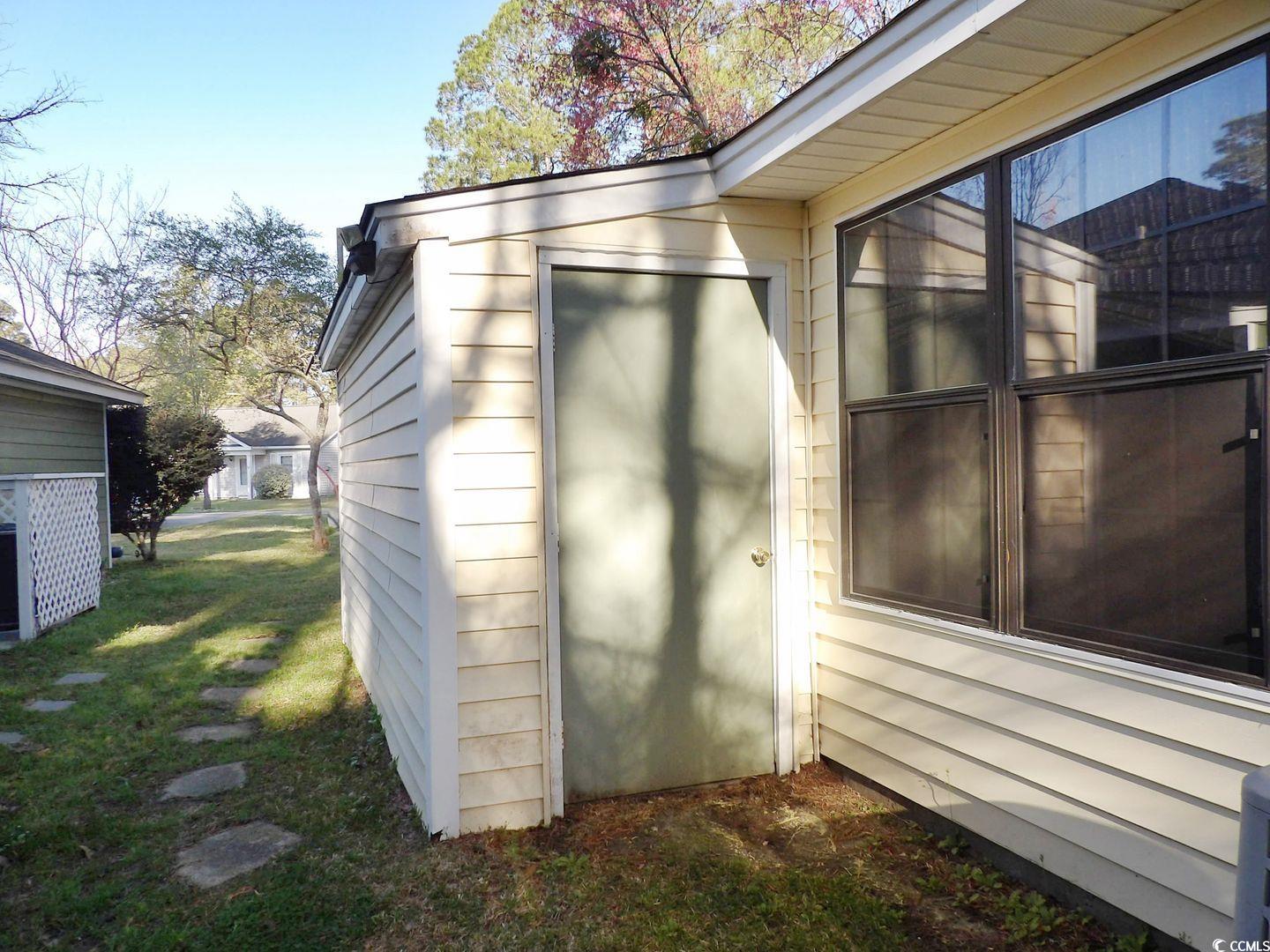 6654 Wisteria Dr. Property Photo 23
