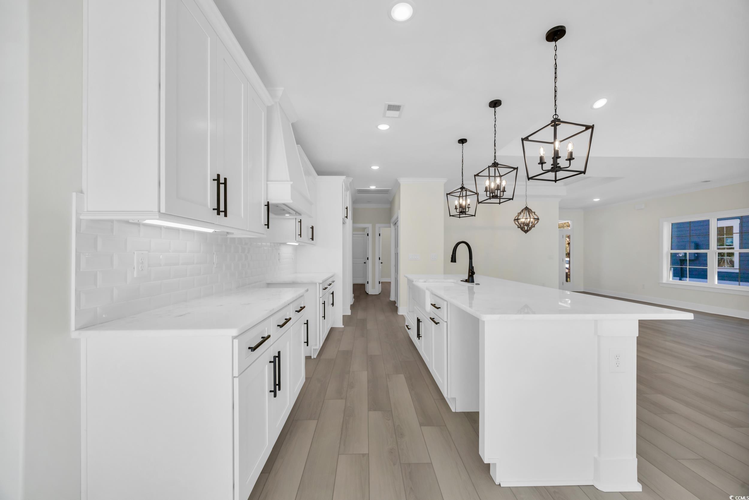 4336 Parkland Dr. Property Photo 8