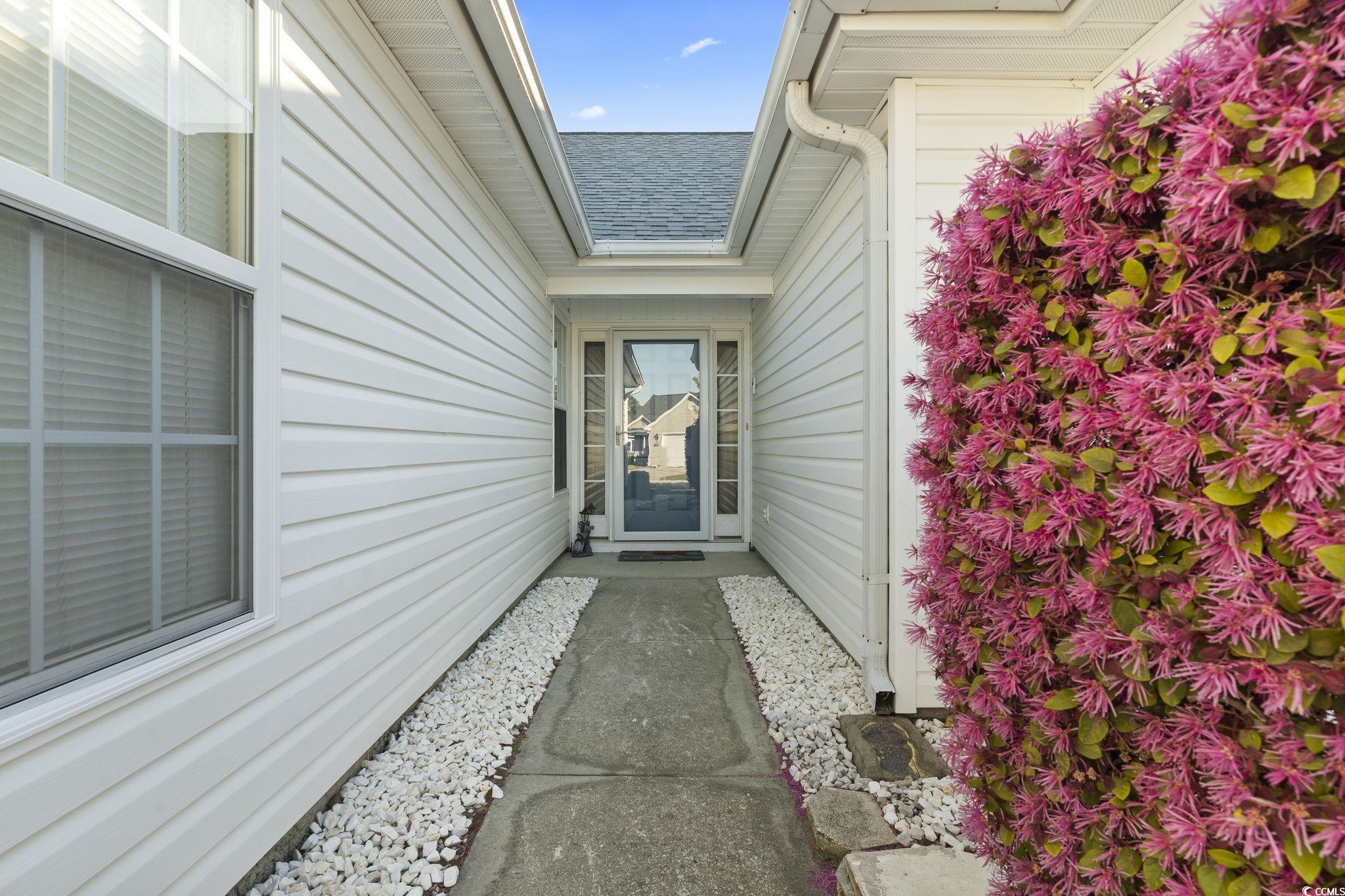 709 Mclain Ct. Property Photo 3