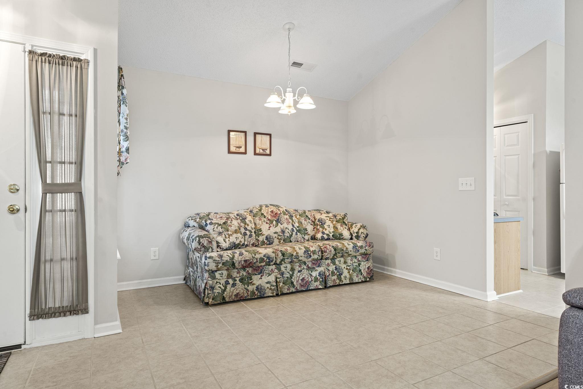 709 Mclain Ct. Property Photo 7