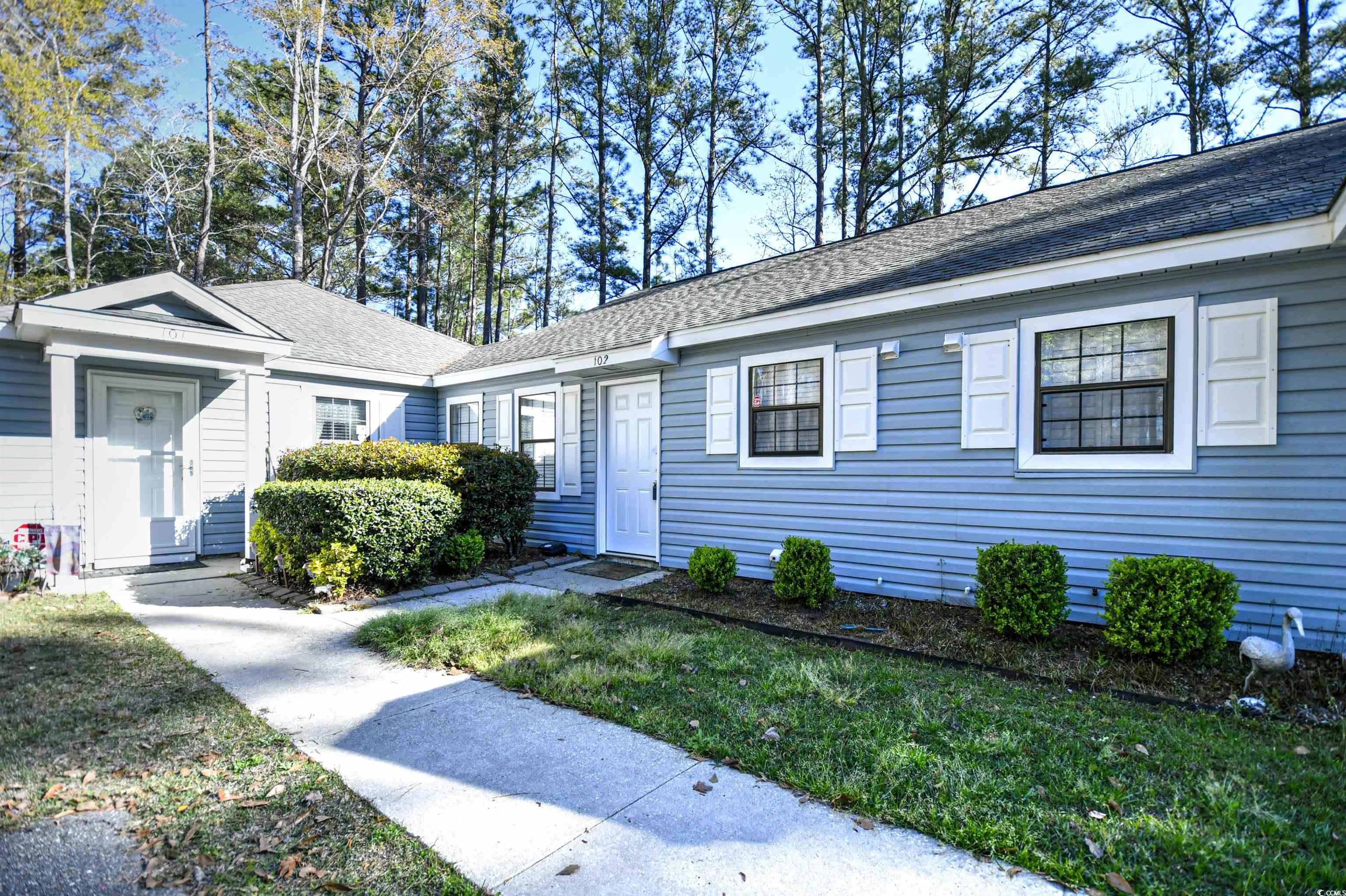 6738 Blue Heron Blvd. Property Photo 4