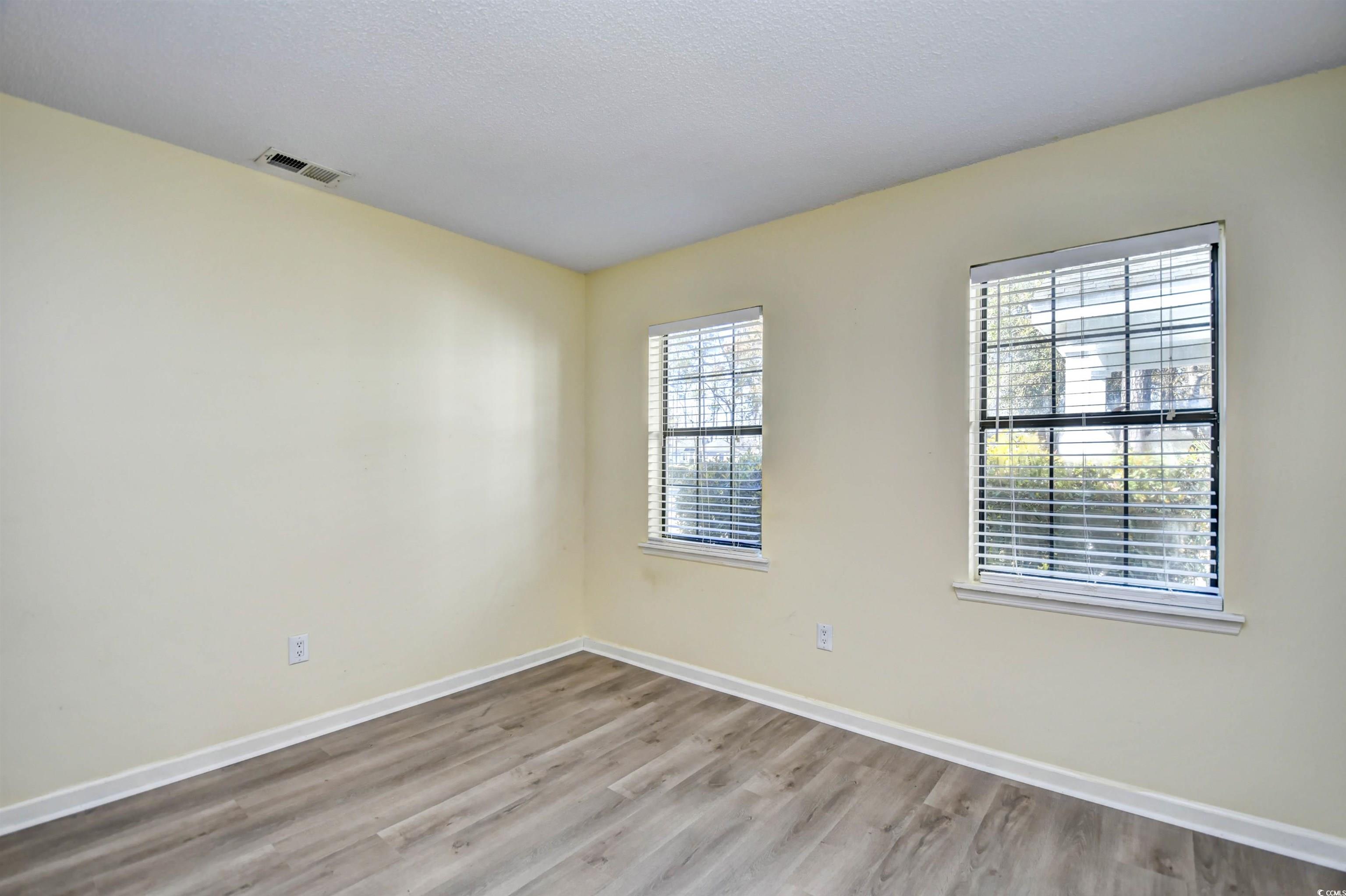 6738 Blue Heron Blvd. Property Photo 19