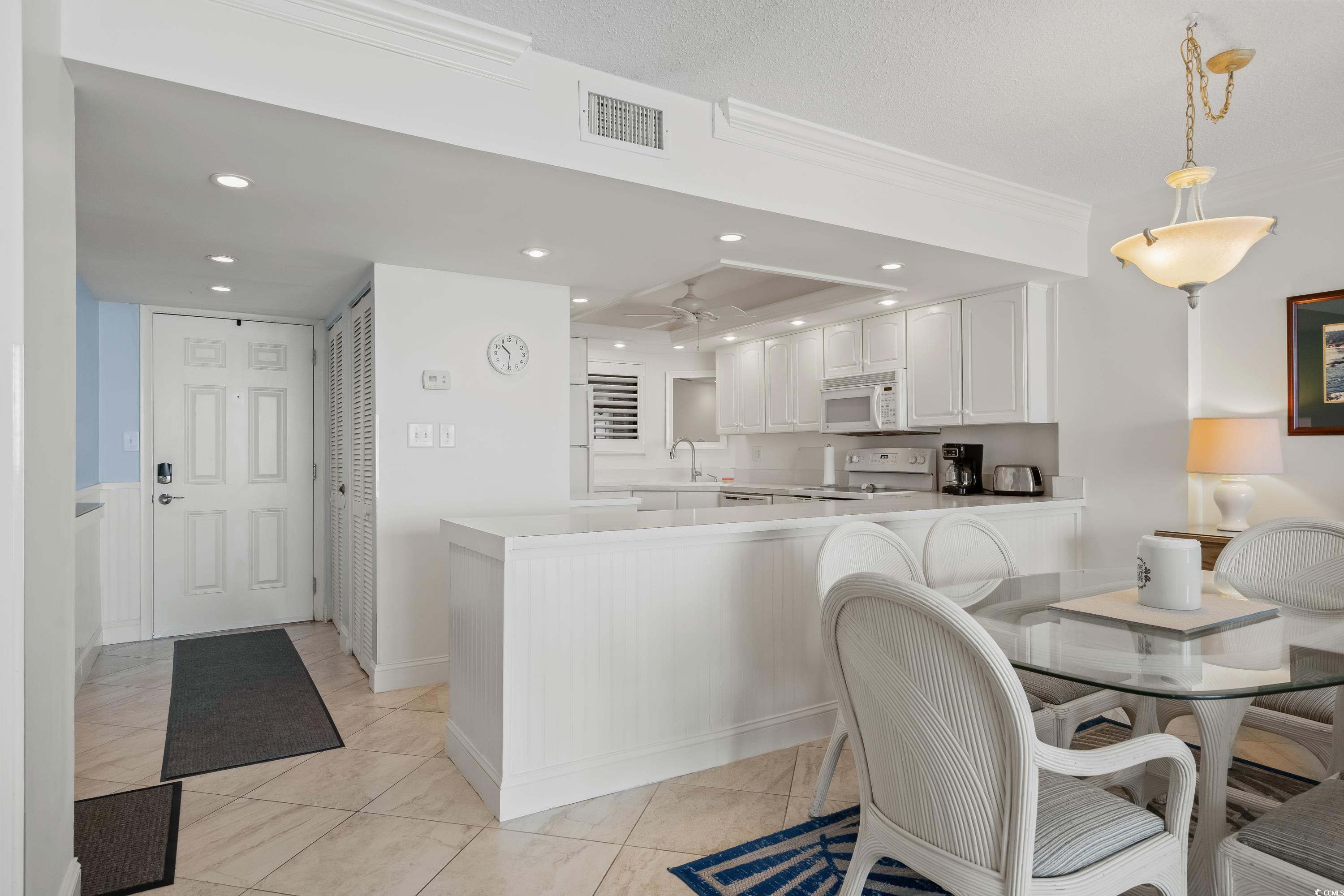 10200 Beach Club Dr. Property Photo 11