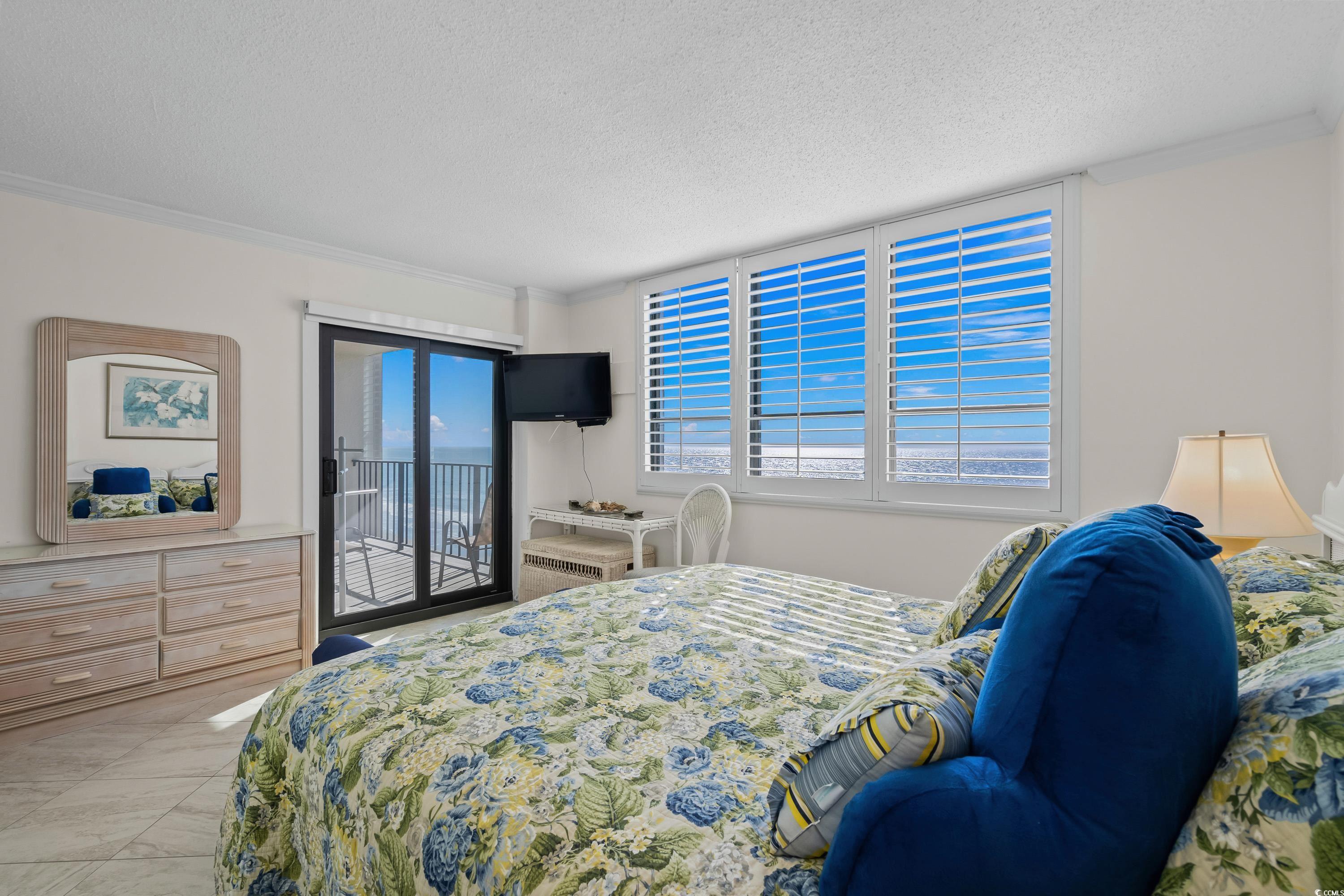 10200 Beach Club Dr. Property Photo 18