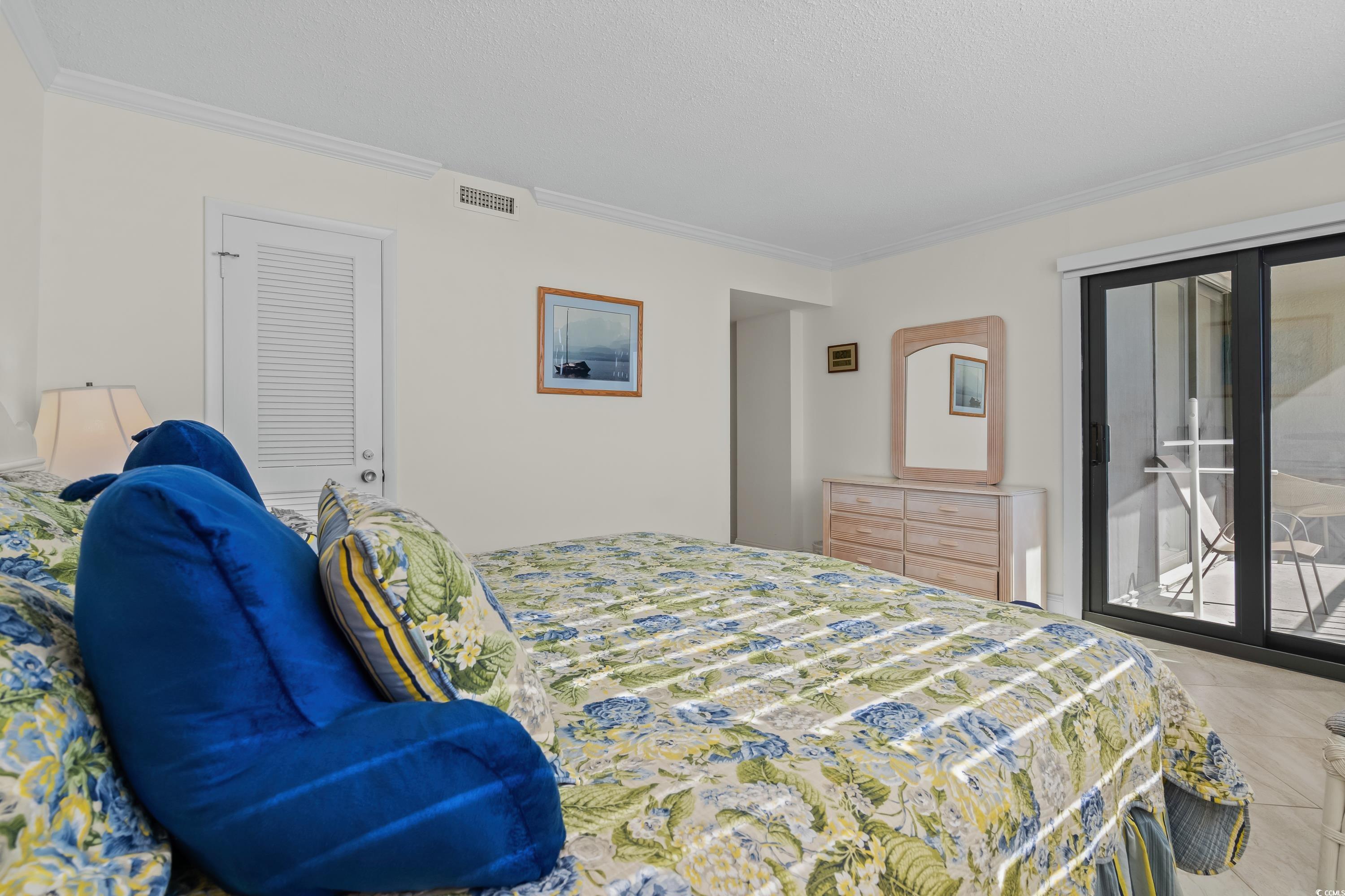 10200 Beach Club Dr. Property Photo 19