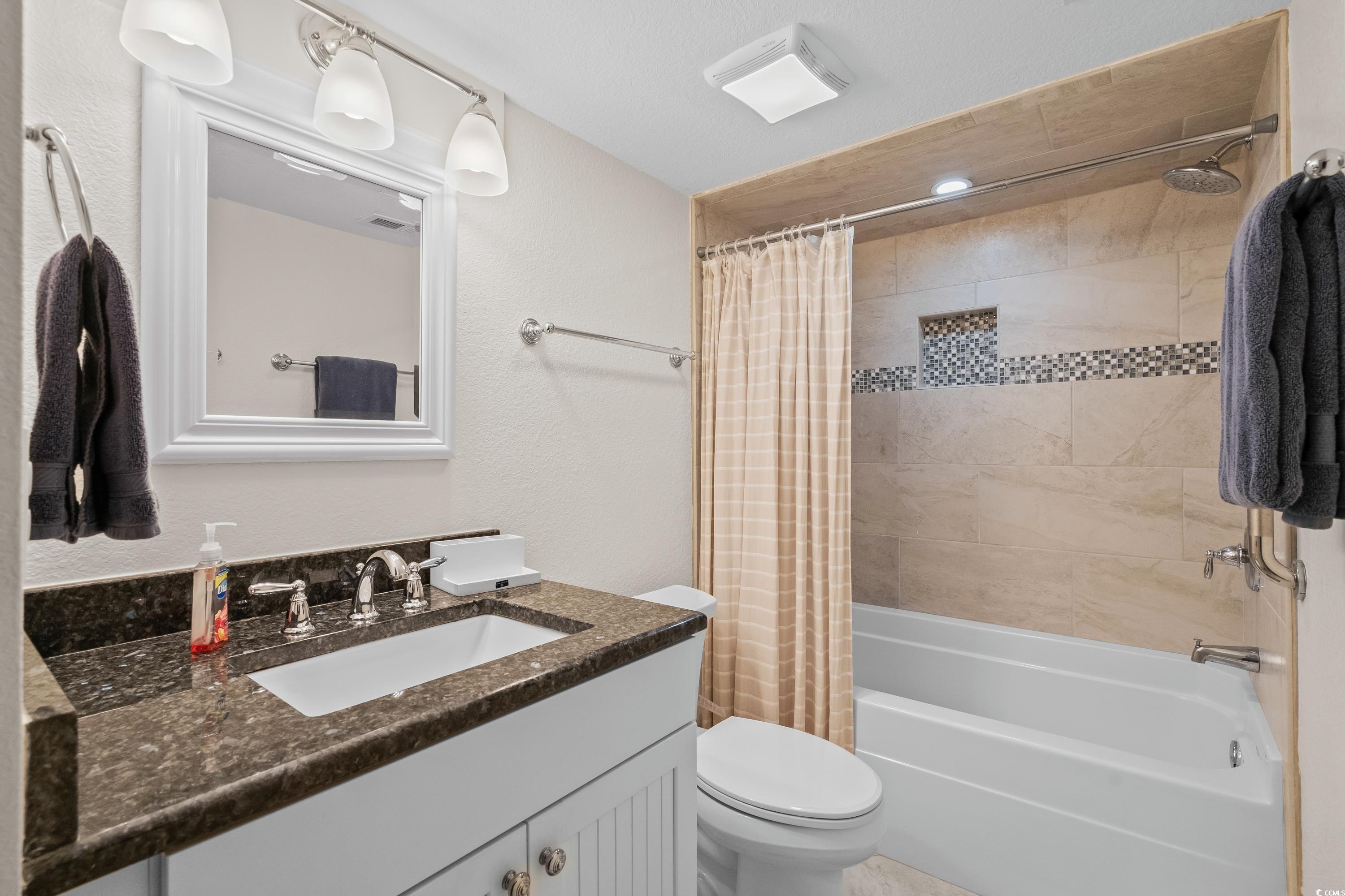 10200 Beach Club Dr. Property Photo 23