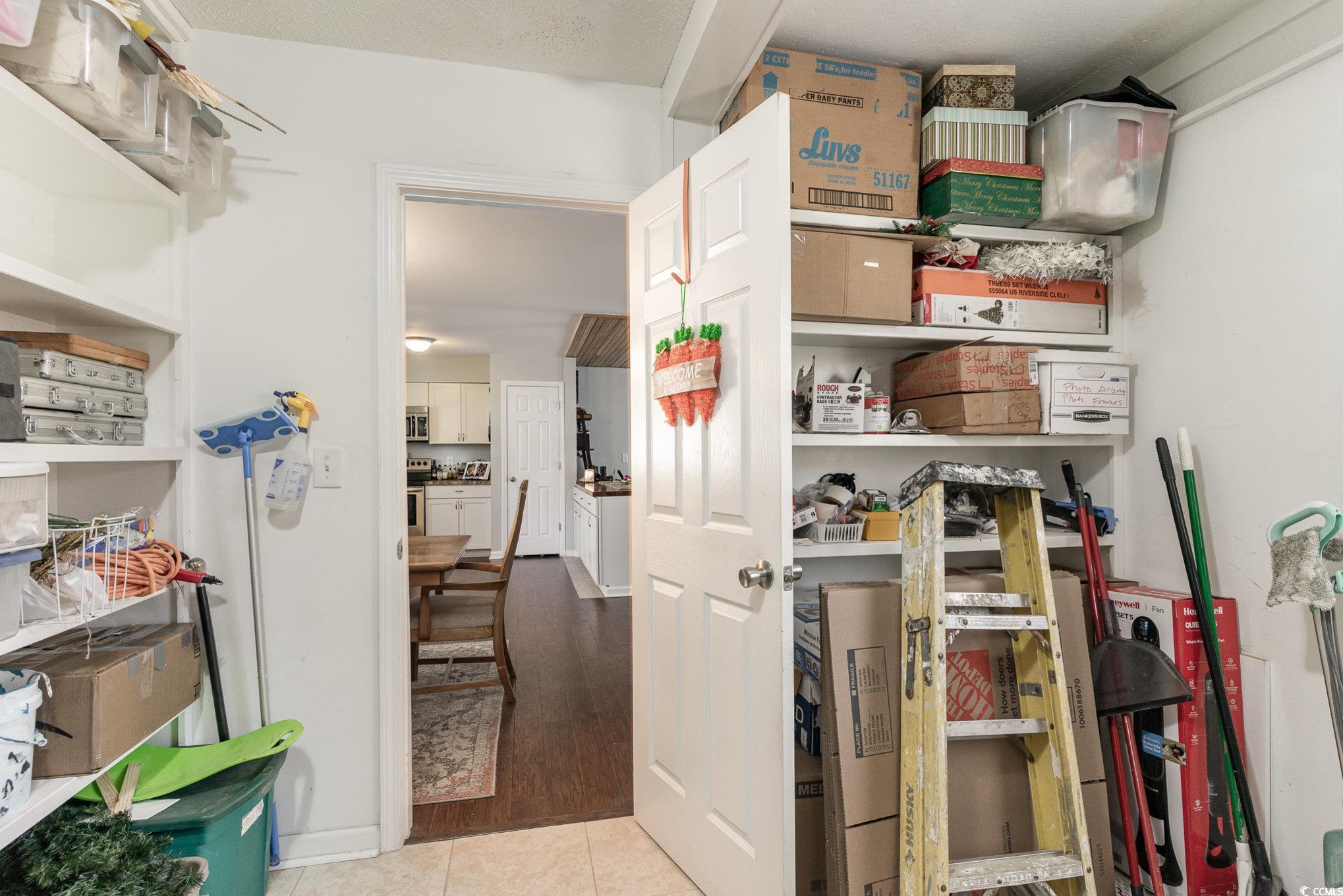 150 Brookgate Dr. Property Photo 16