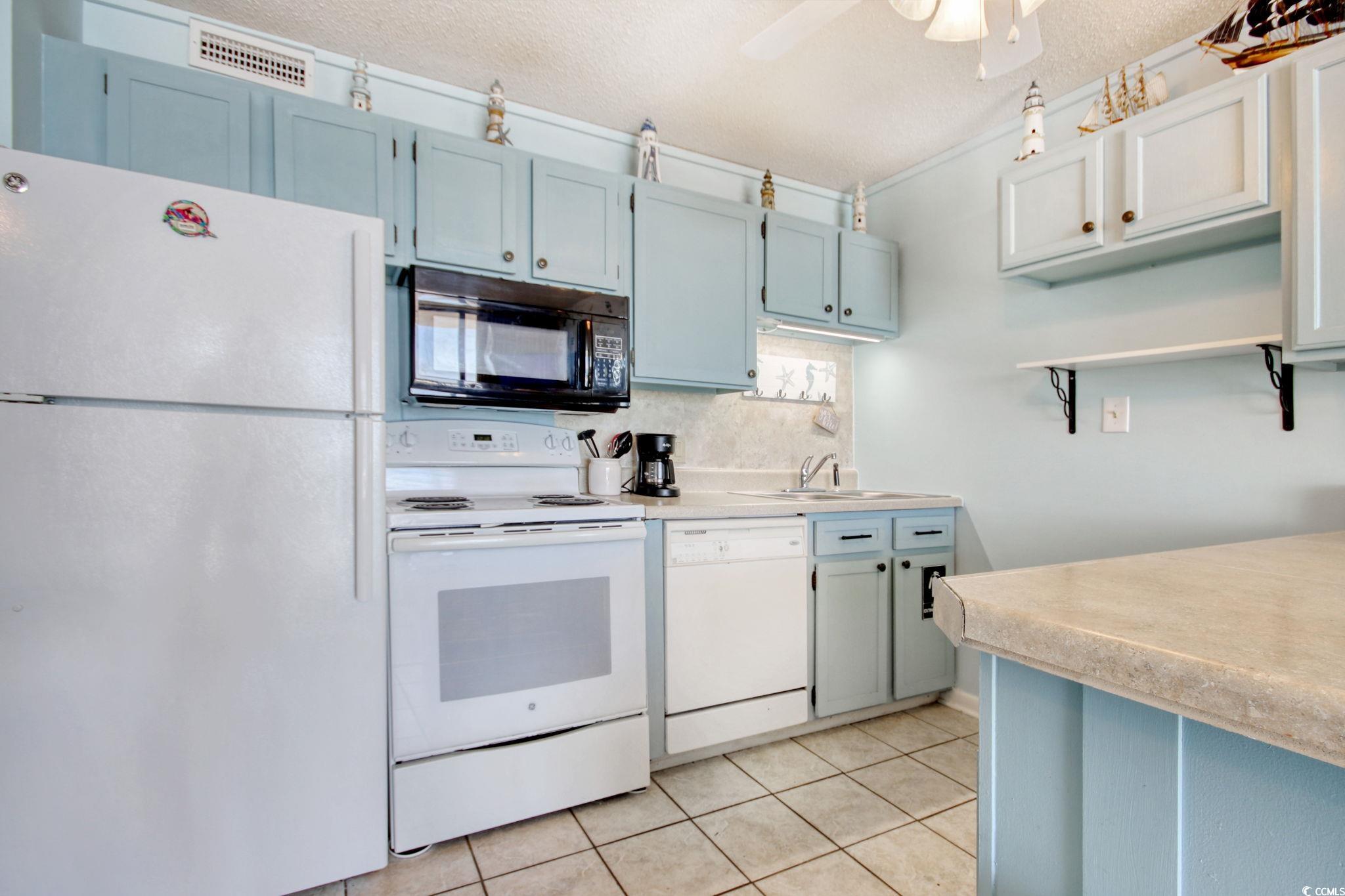 1210 N Waccamaw Dr. Property Photo 9