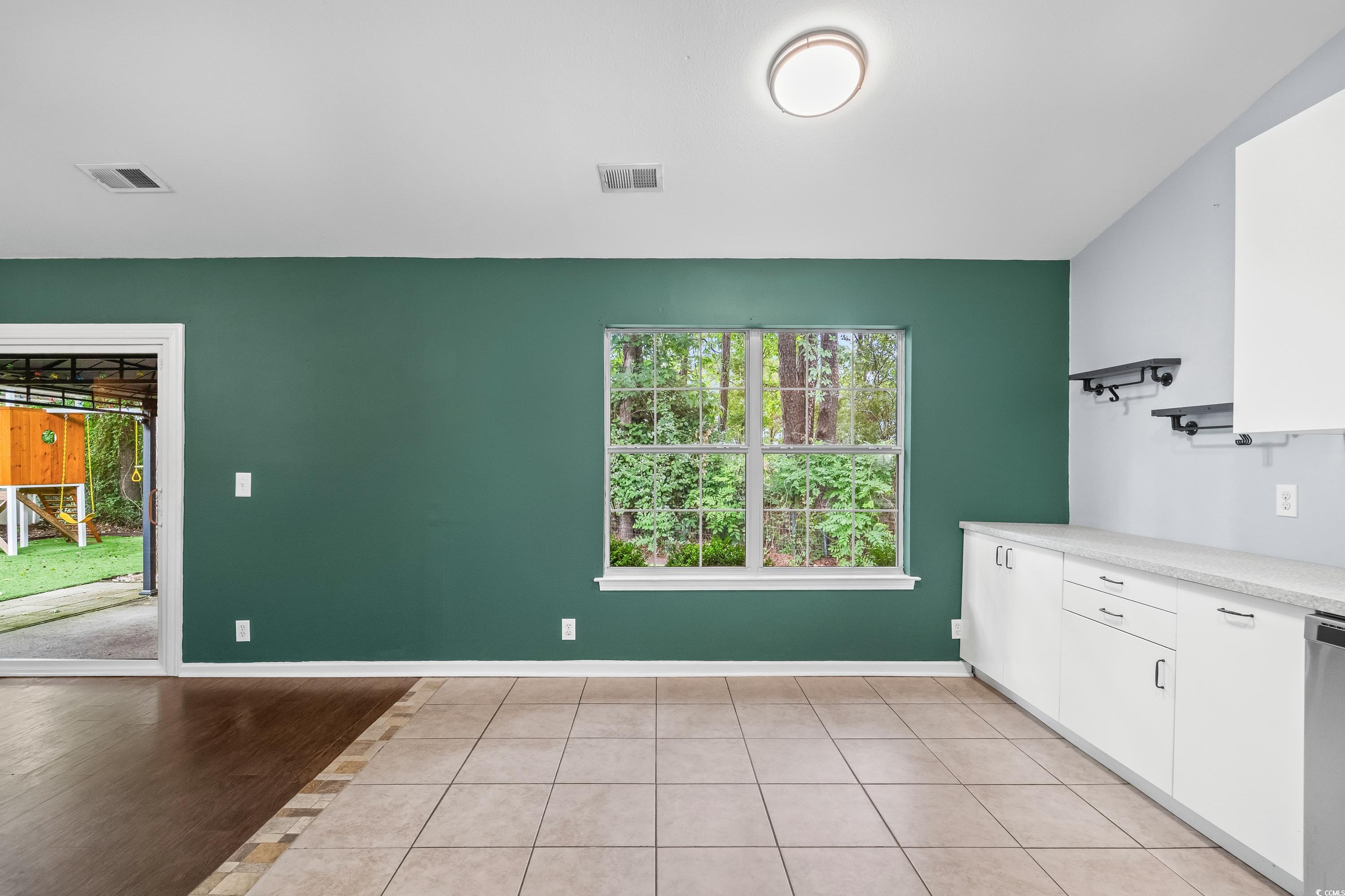 4195 Wrens Crossing Property Photo 18