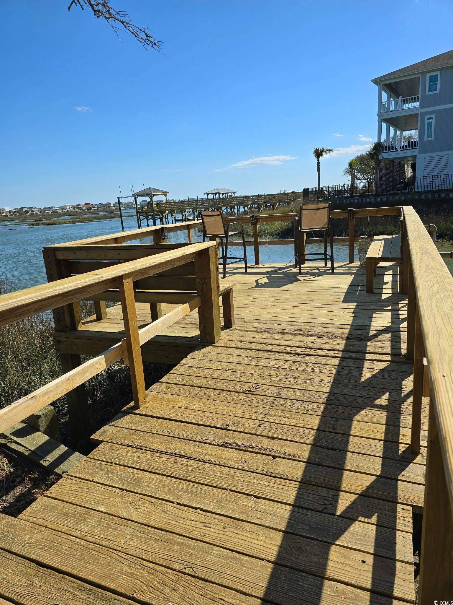 350 Ocean Breeze Dr. Property Photo 10
