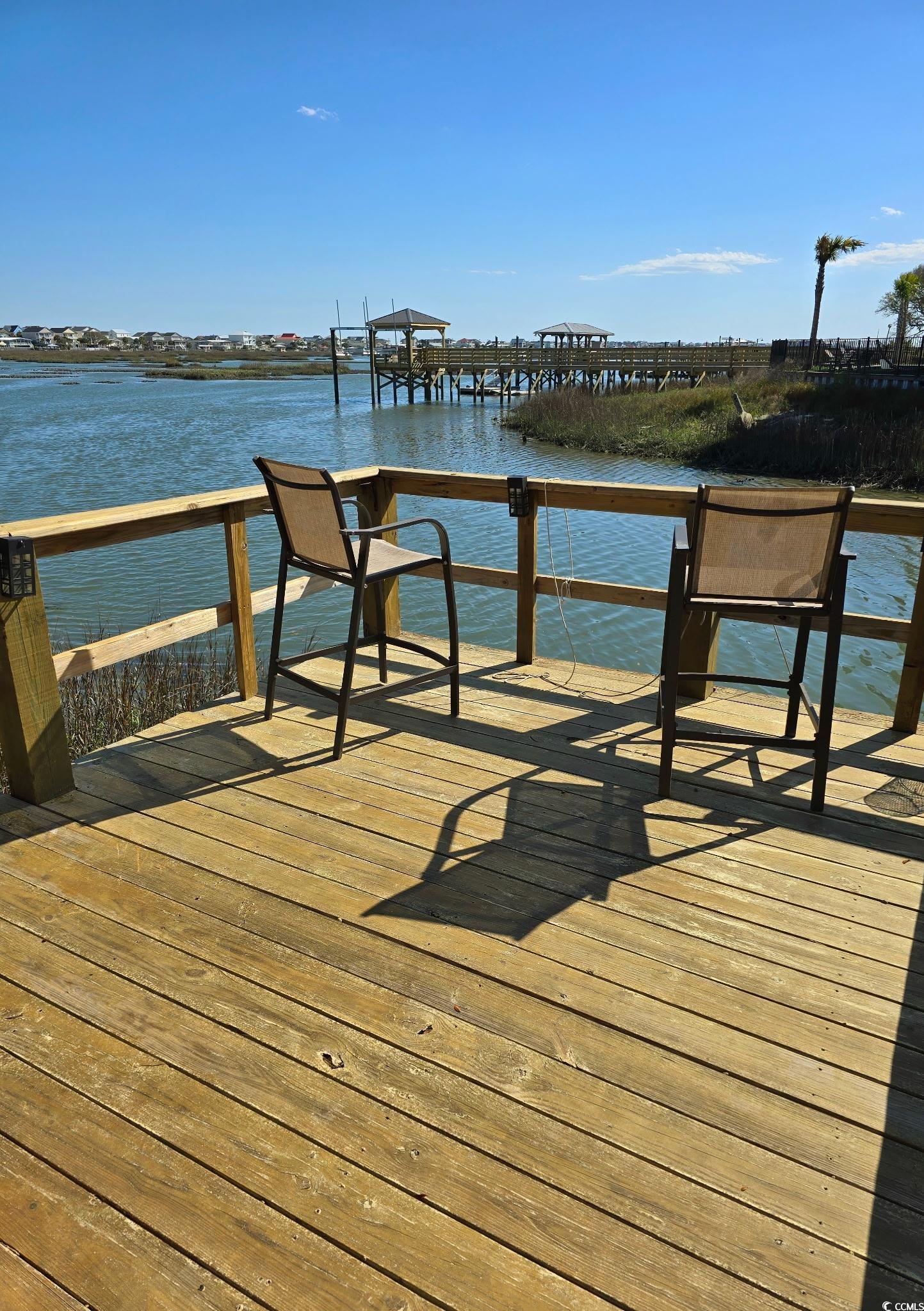 350 Ocean Breeze Dr. Property Photo 11