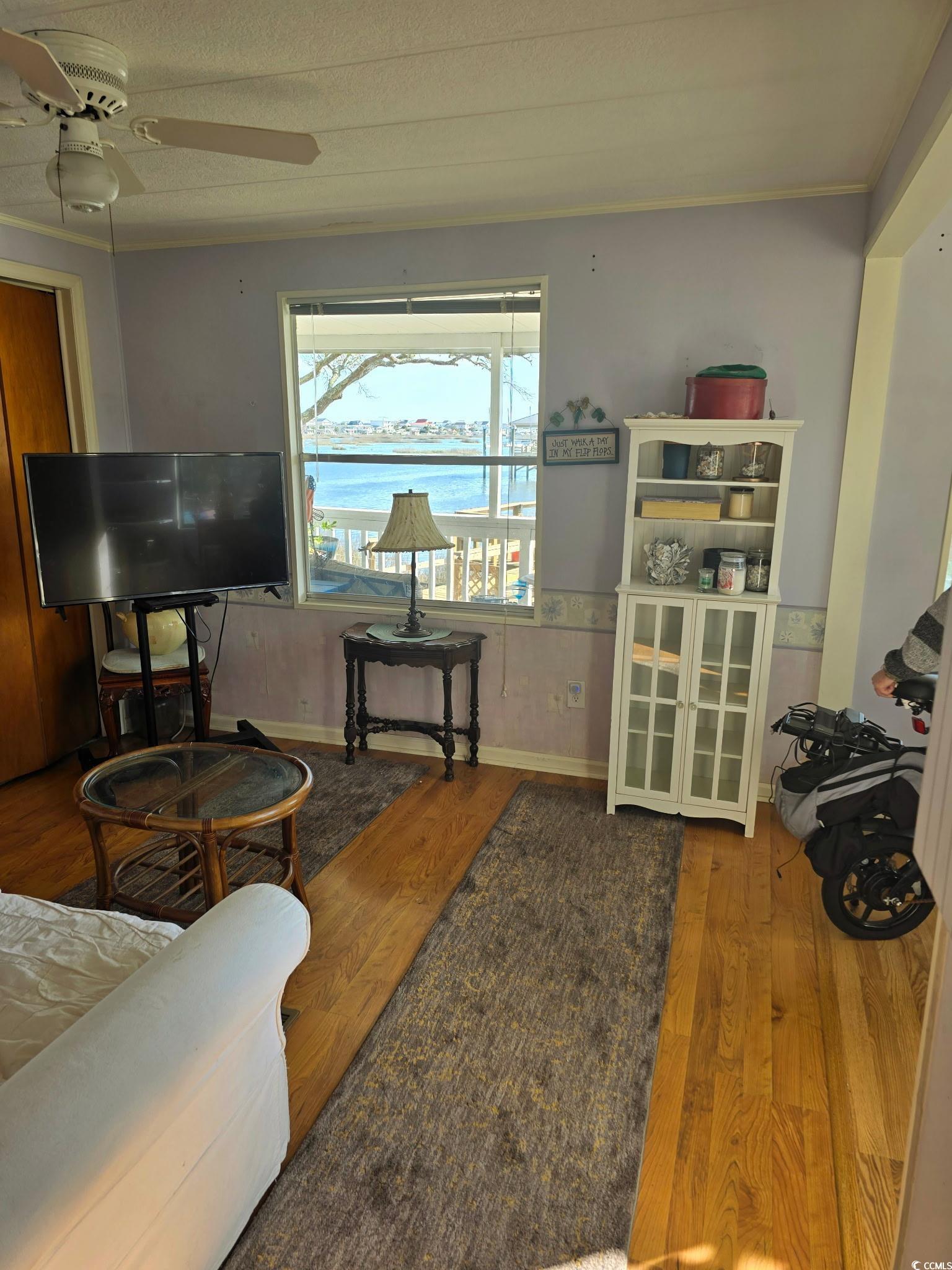 350 Ocean Breeze Dr. Property Photo 23