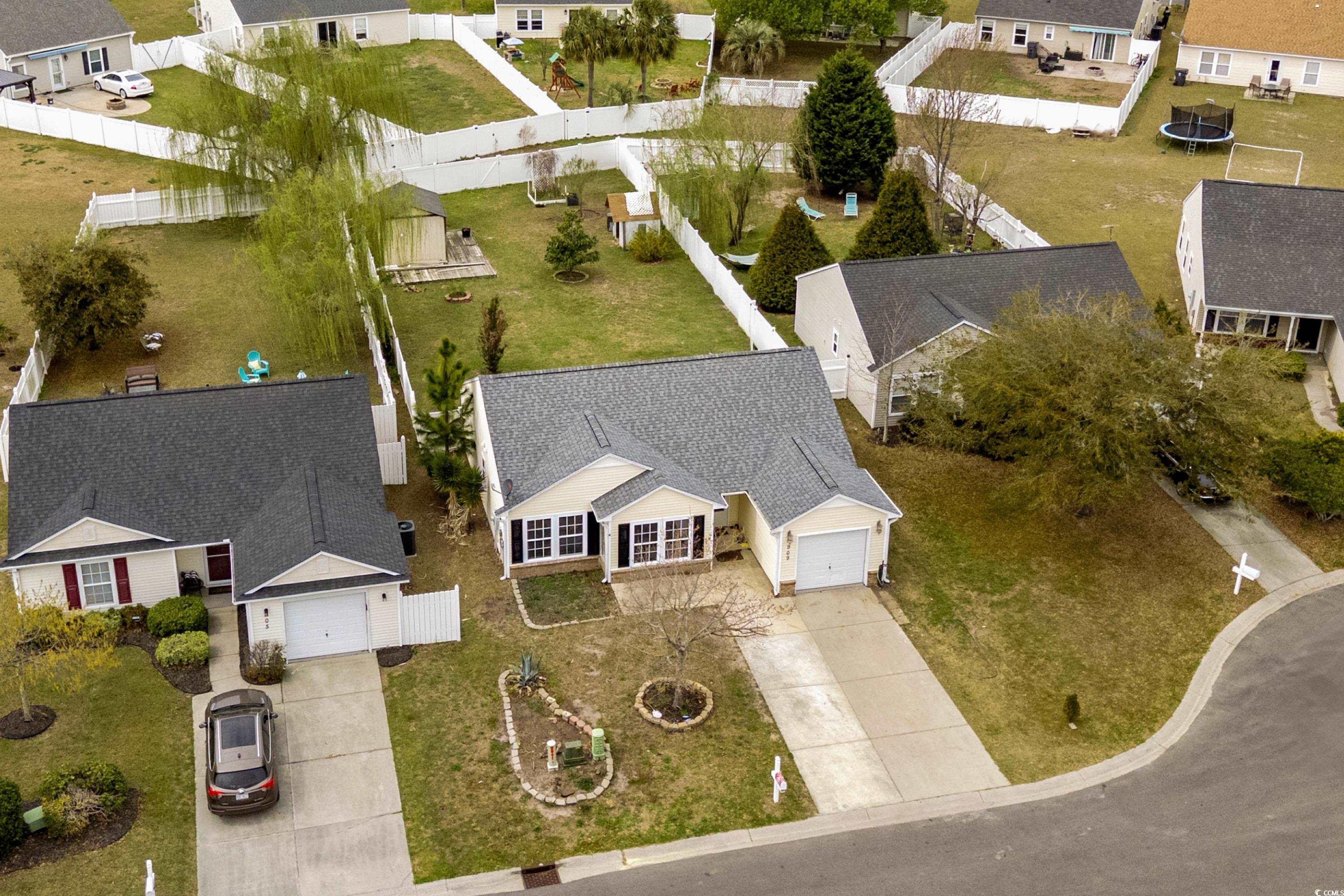 909 Bur Oak Ct. Property Photo 32