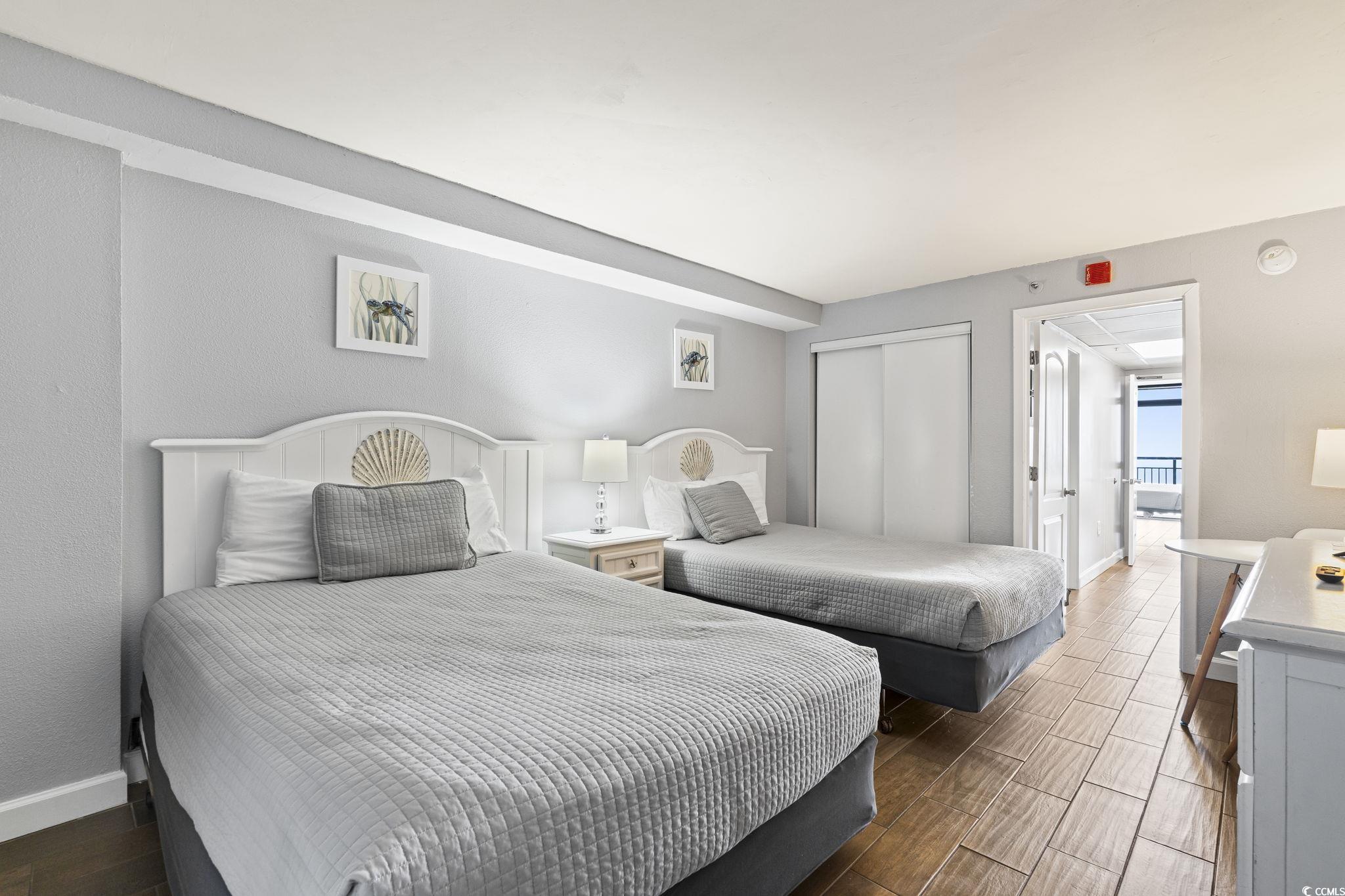 6804 Ocean Blvd. N Property Photo 3