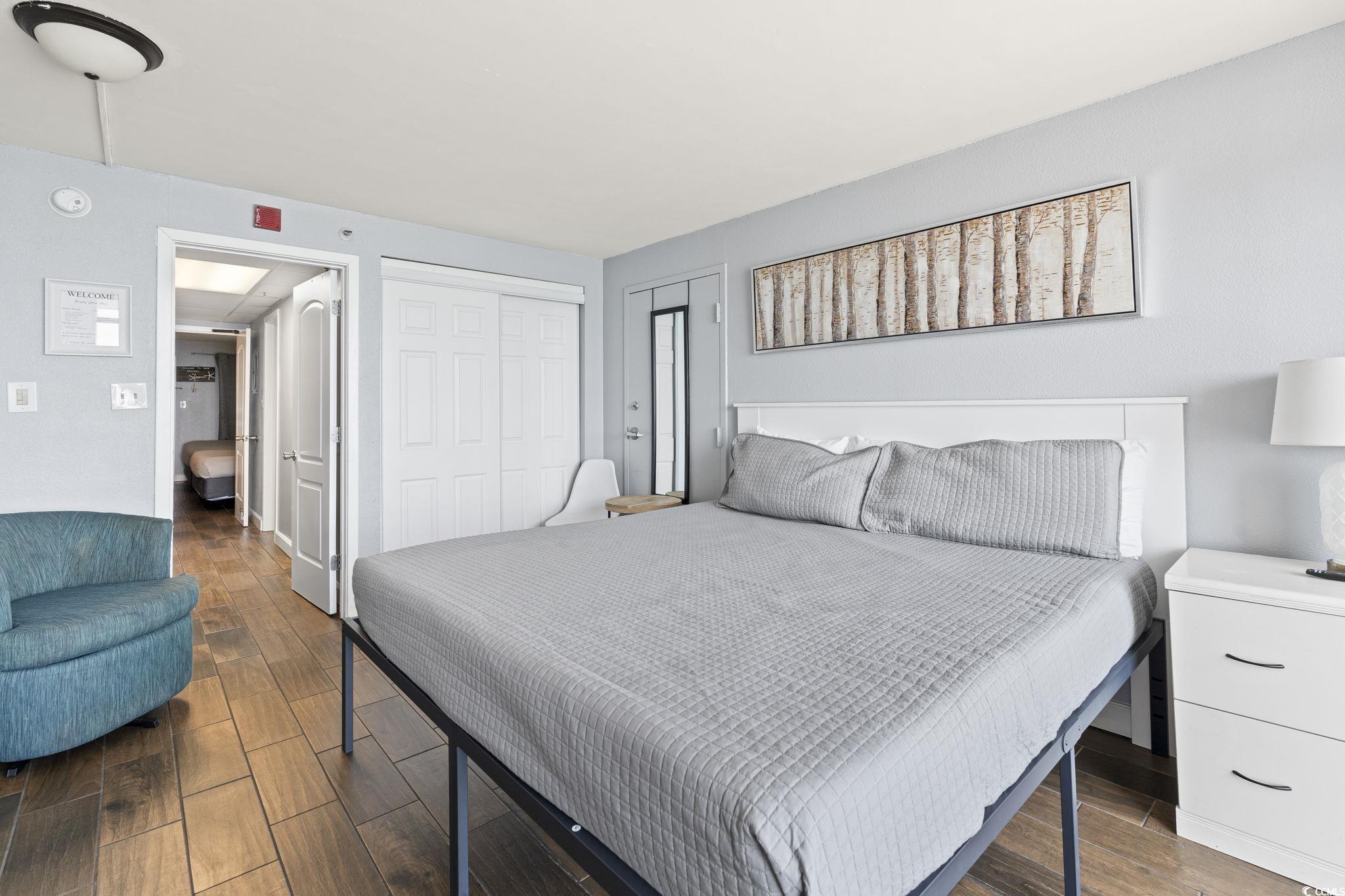 6804 Ocean Blvd. N Property Photo 12