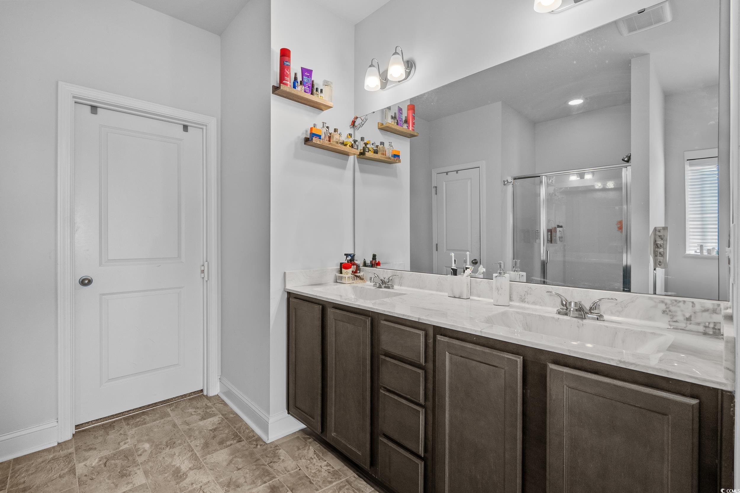 2064 Hazlette Loop Property Photo 27