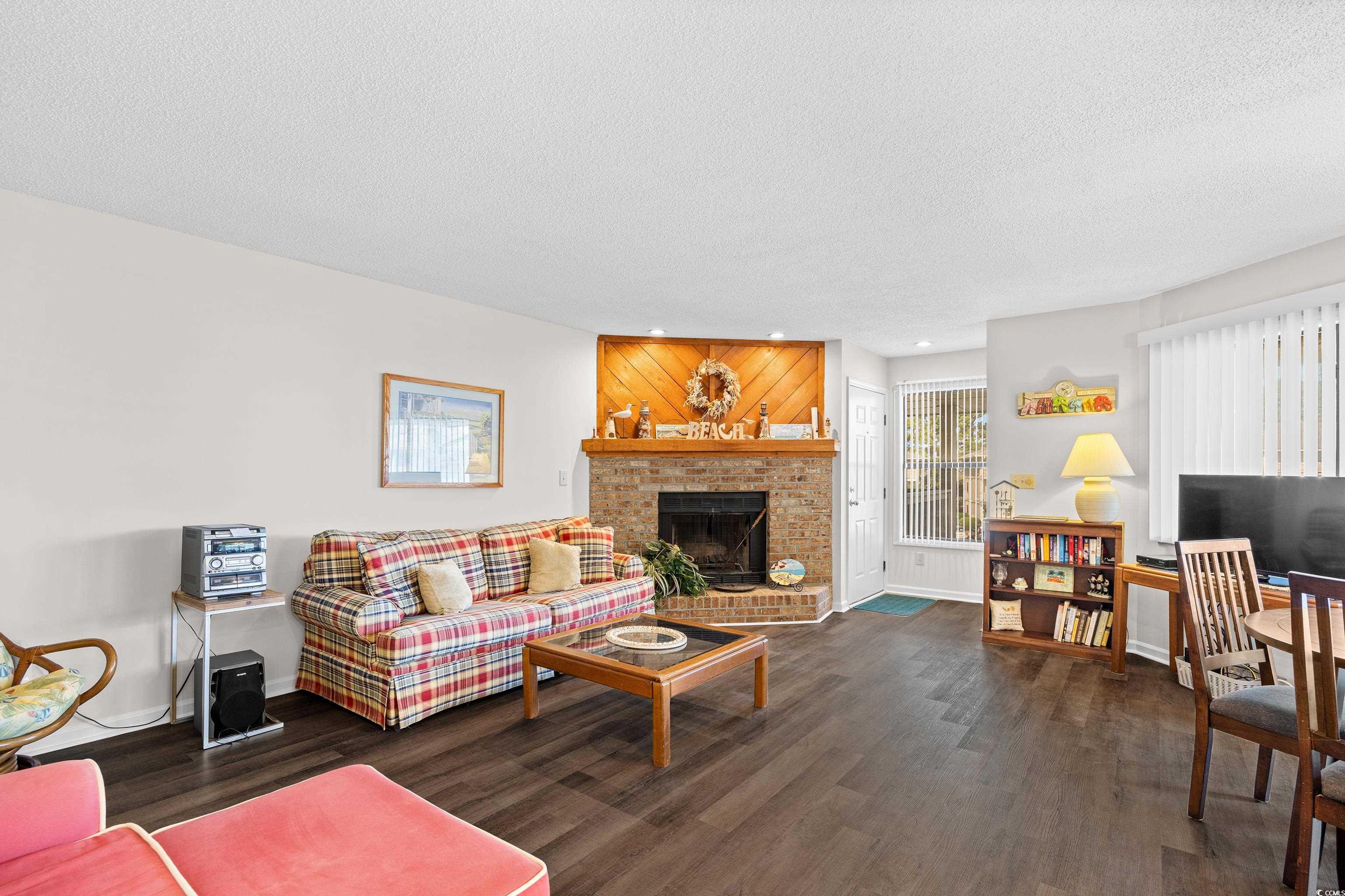 4222 Pinehurst Circle Property Photo 3