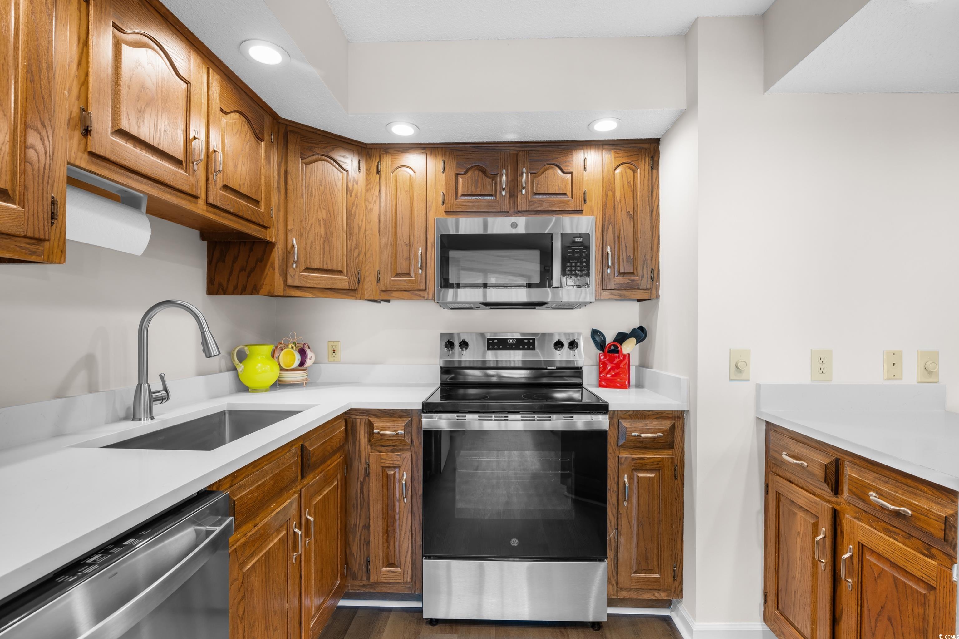 4222 Pinehurst Circle Property Photo 15