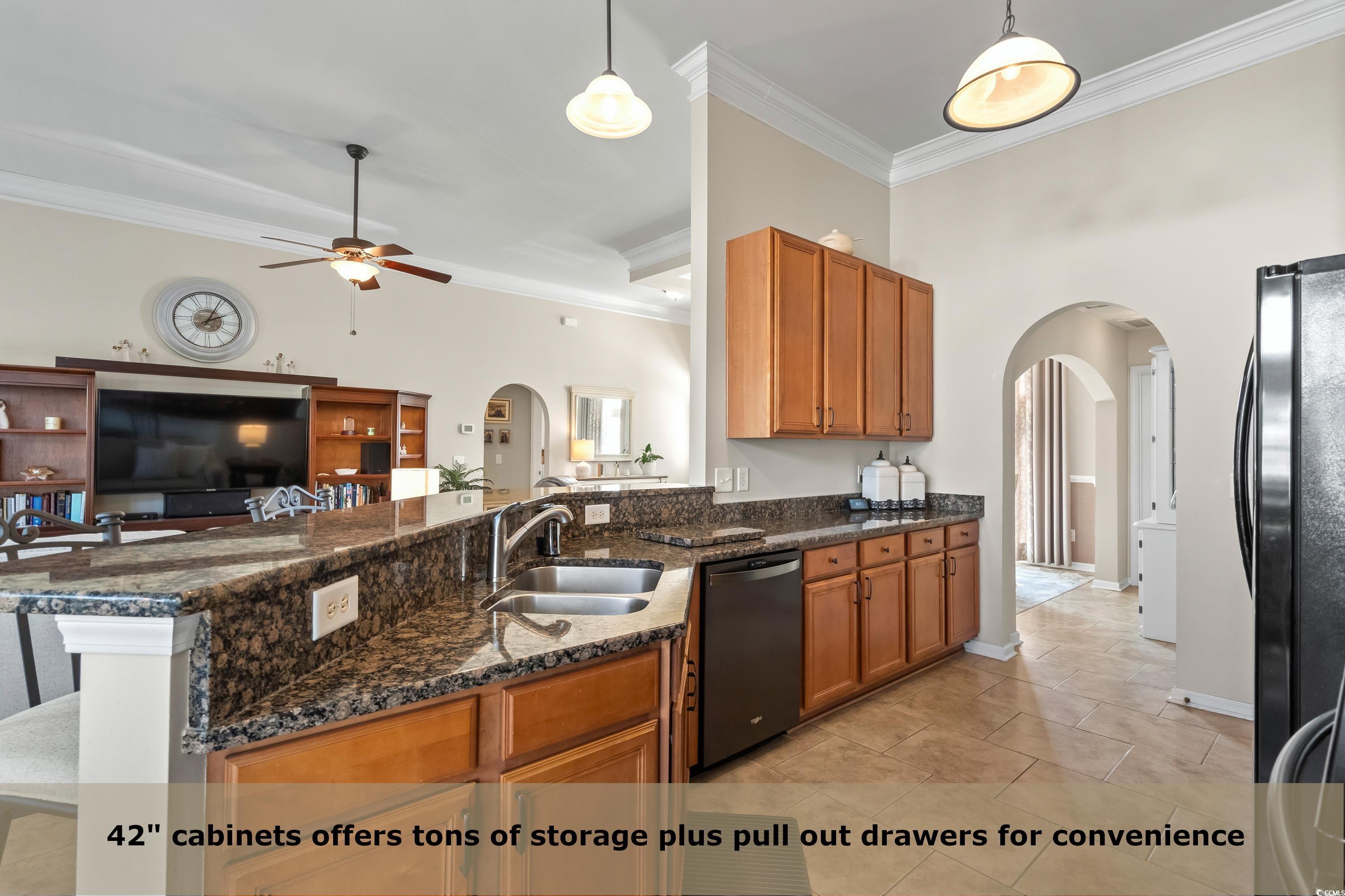 7270 Guinevere Circle Property Photo 6