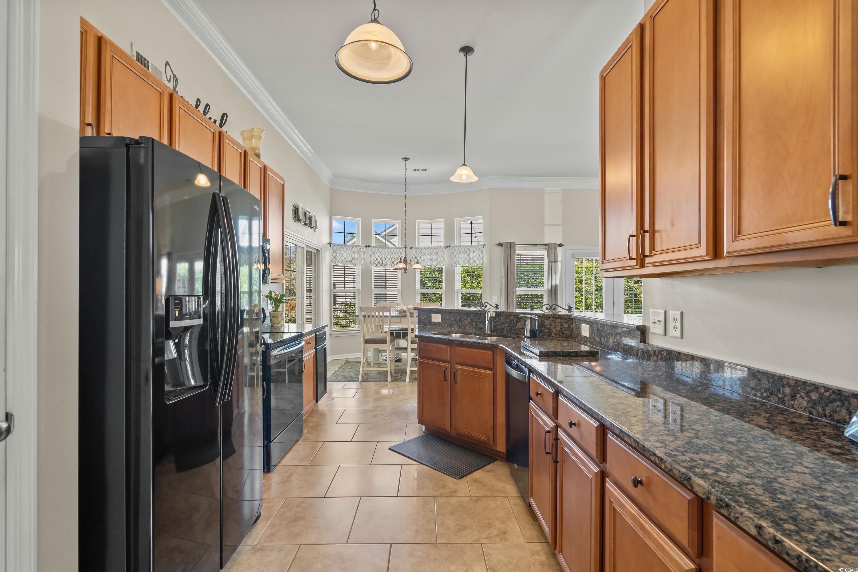 7270 Guinevere Circle Property Photo 7