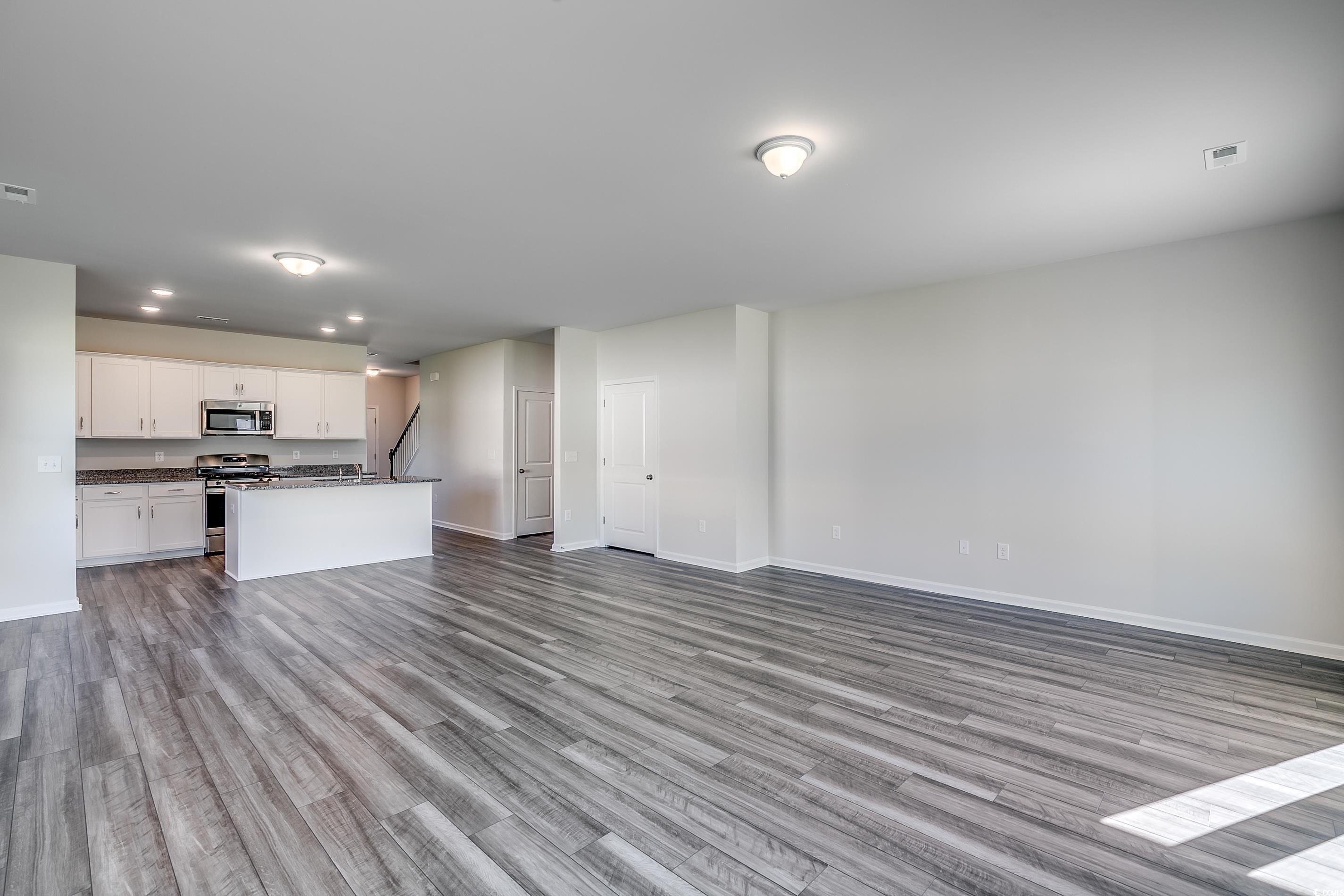 220 Sundrop Way Property Photo 13