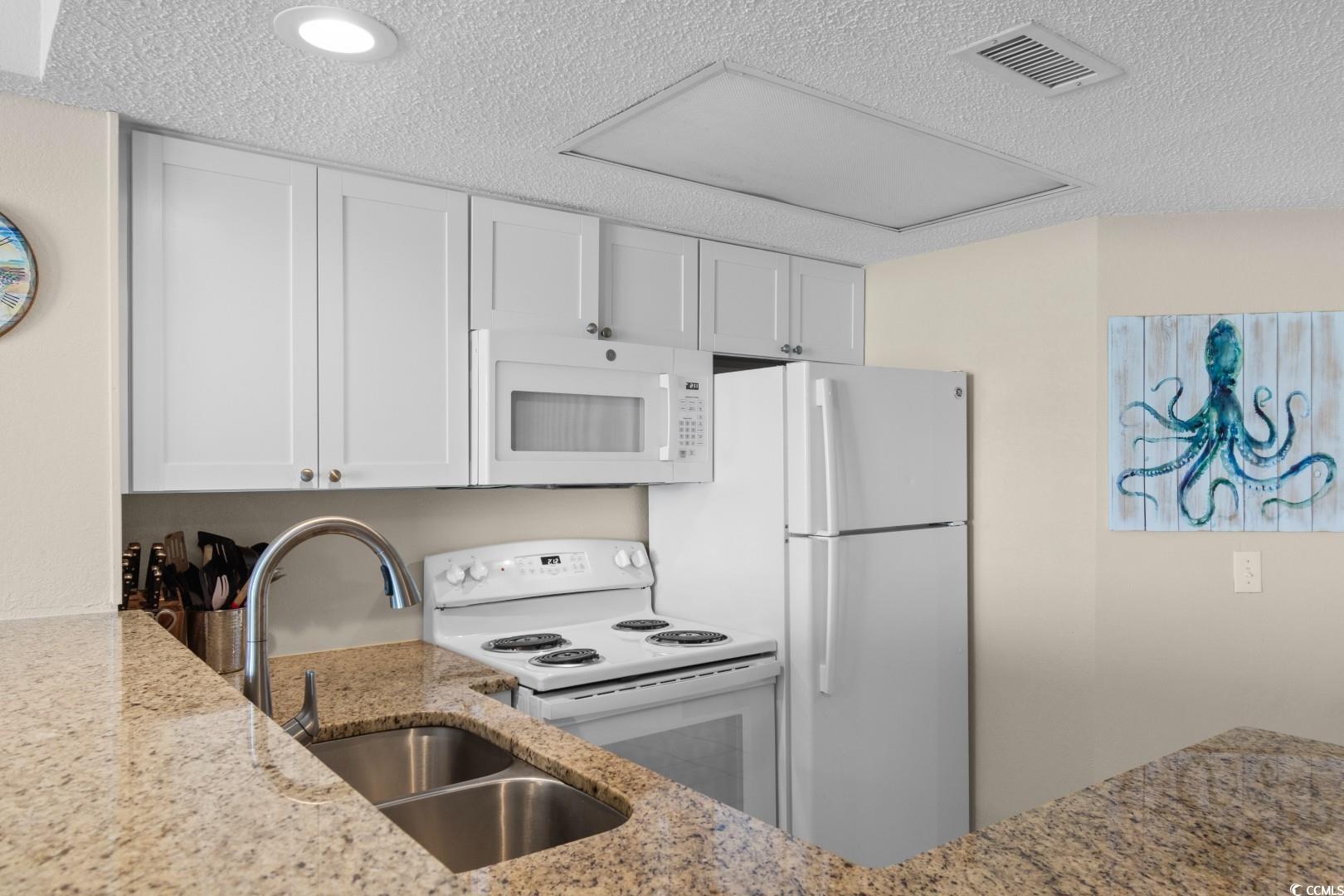 161 Seawatch Dr. Property Photo 8