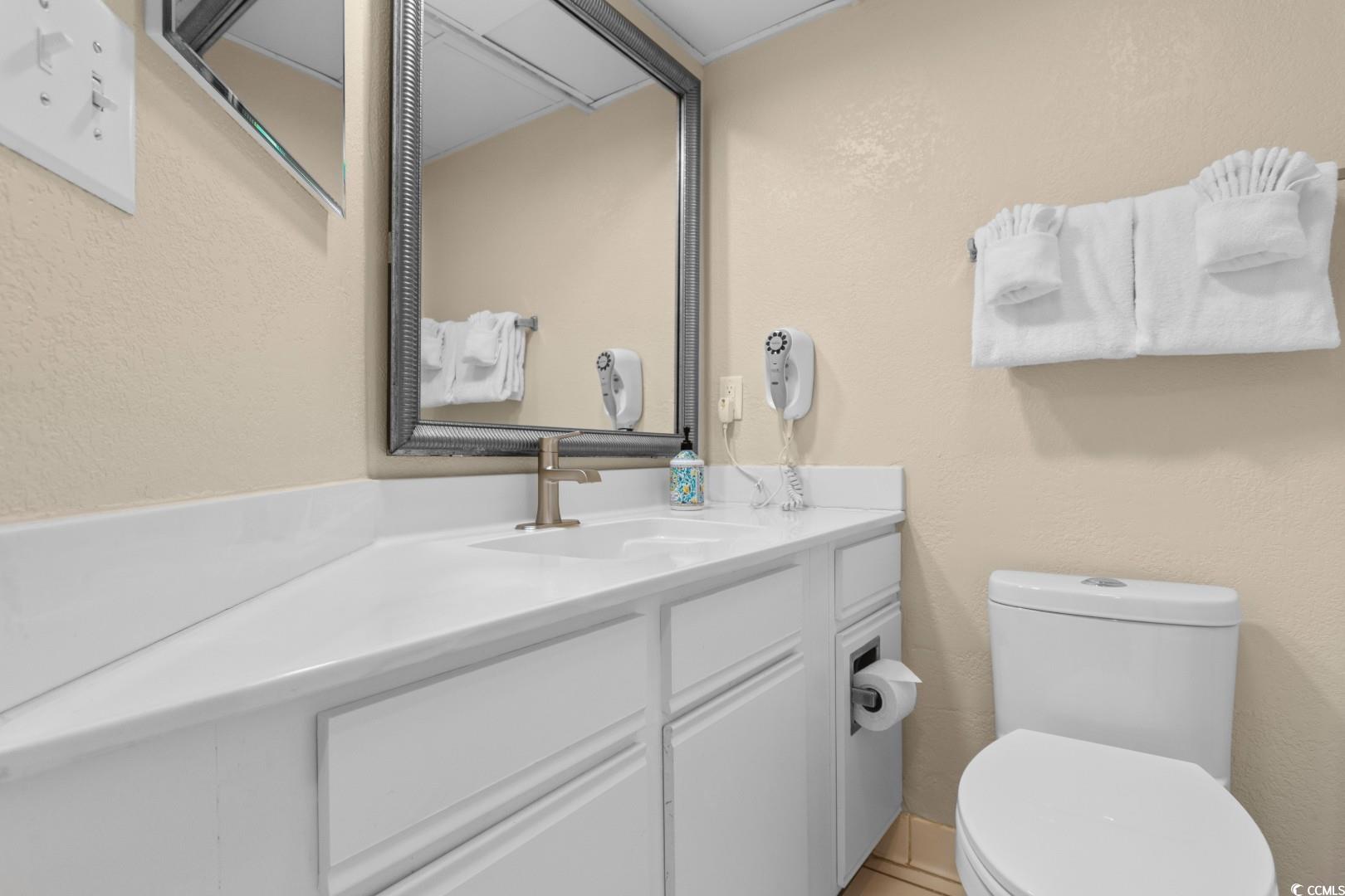 161 Seawatch Dr. Property Photo 23