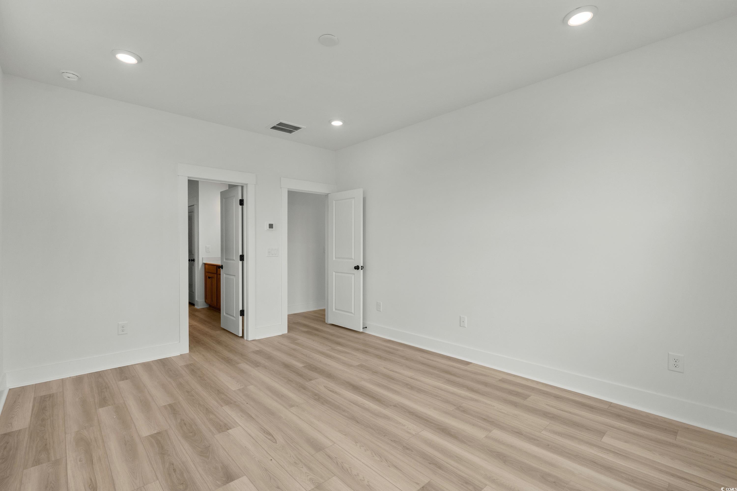 156 Joyce Dr Property Photo 17