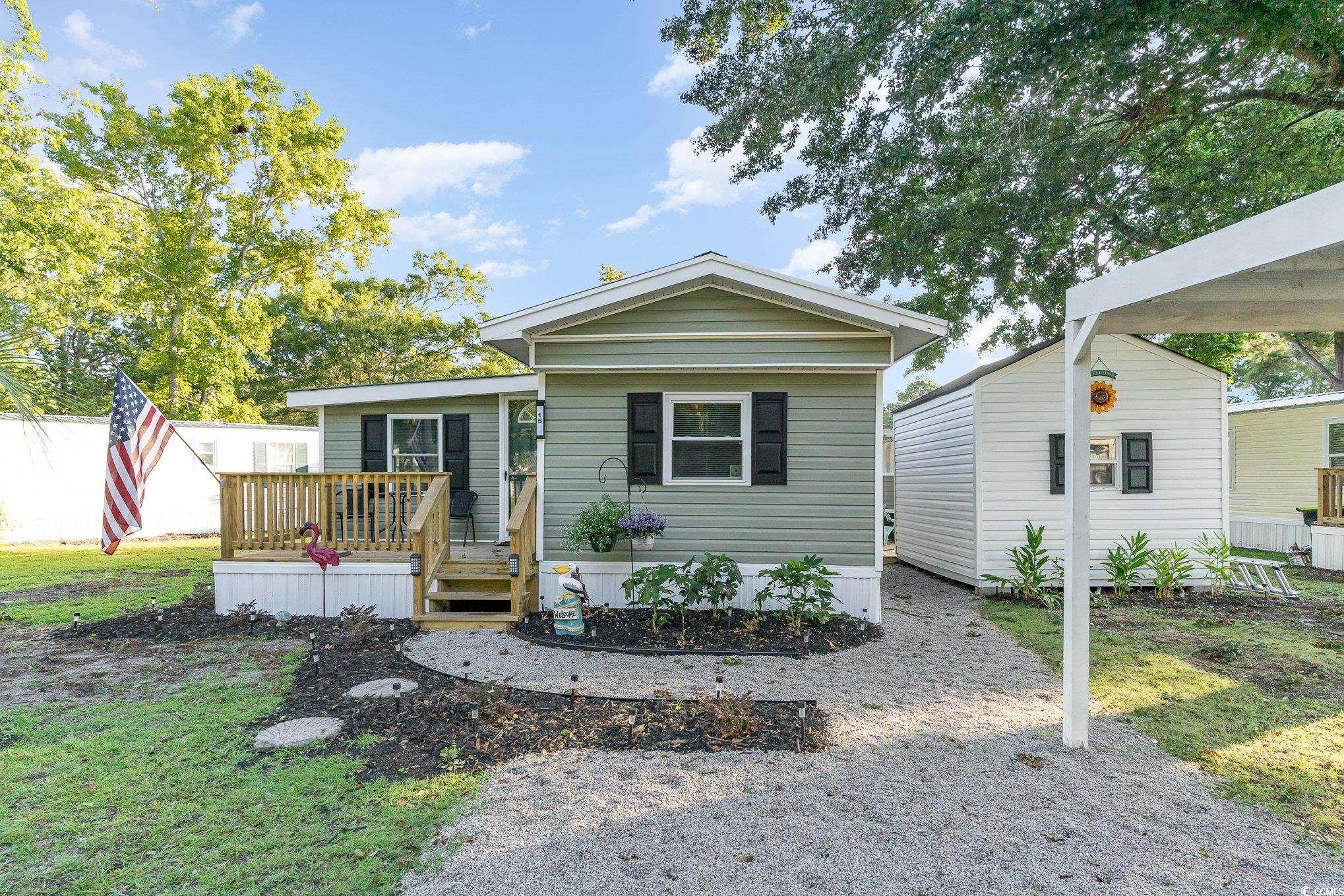 15 Shamrock Circle Property Photo 1