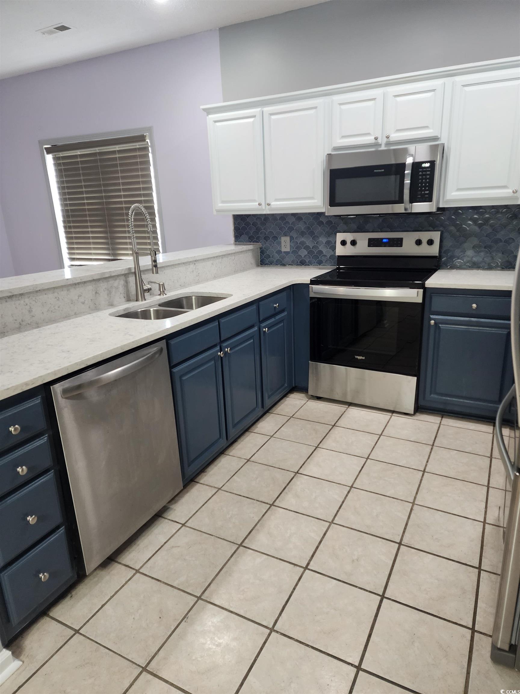 6204 Sweetwater Blvd. Property Photo 12