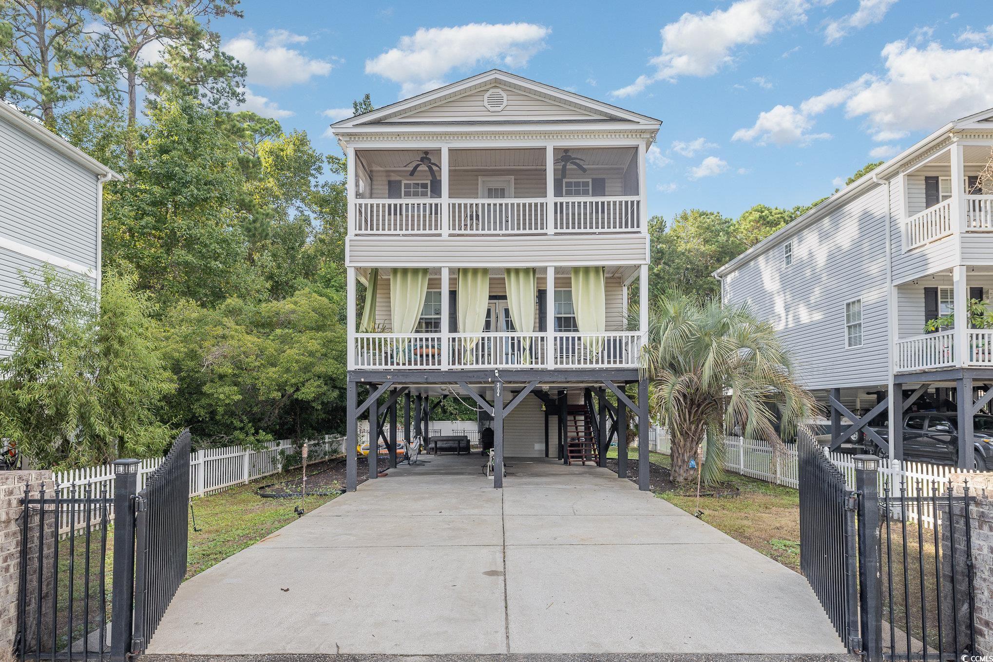 3704 Chapel Ln.