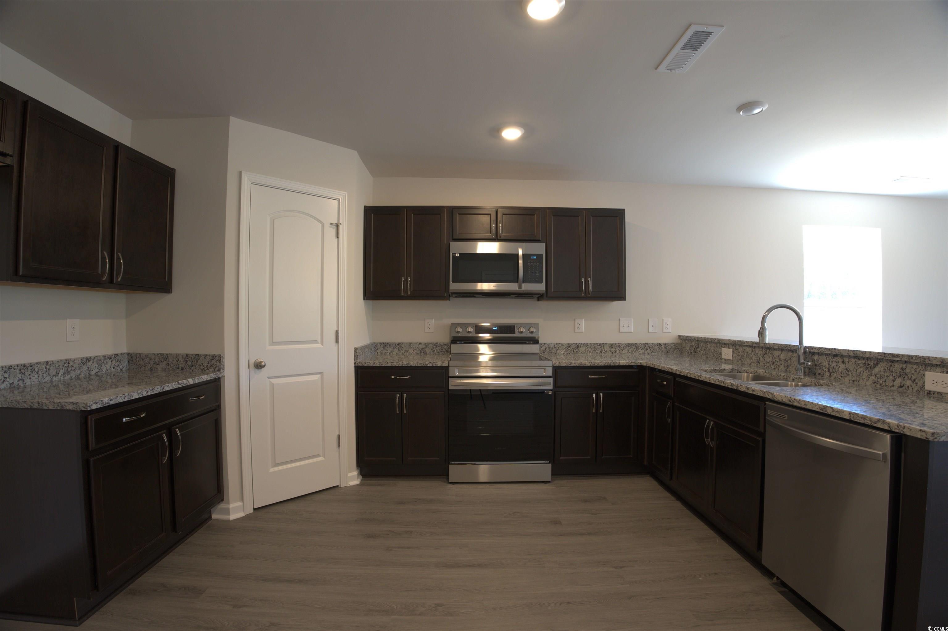1502 Hardwick Rd. Property Photo 11
