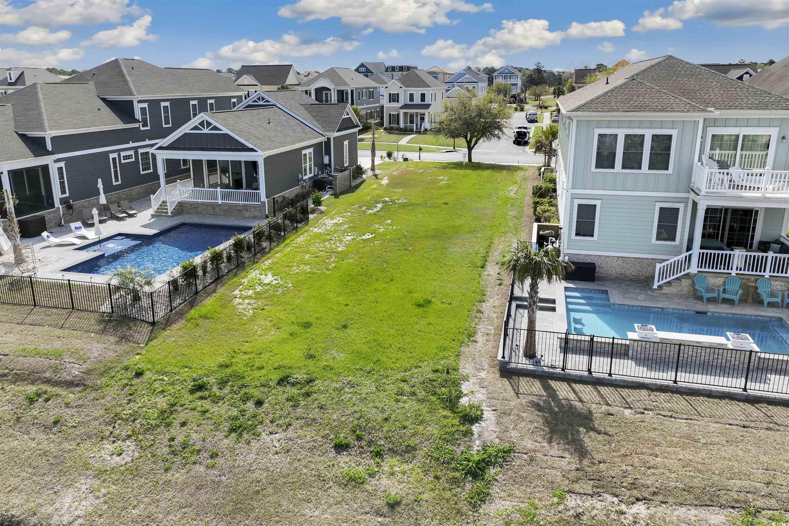 901 Crystal Water Way Property Photo 4