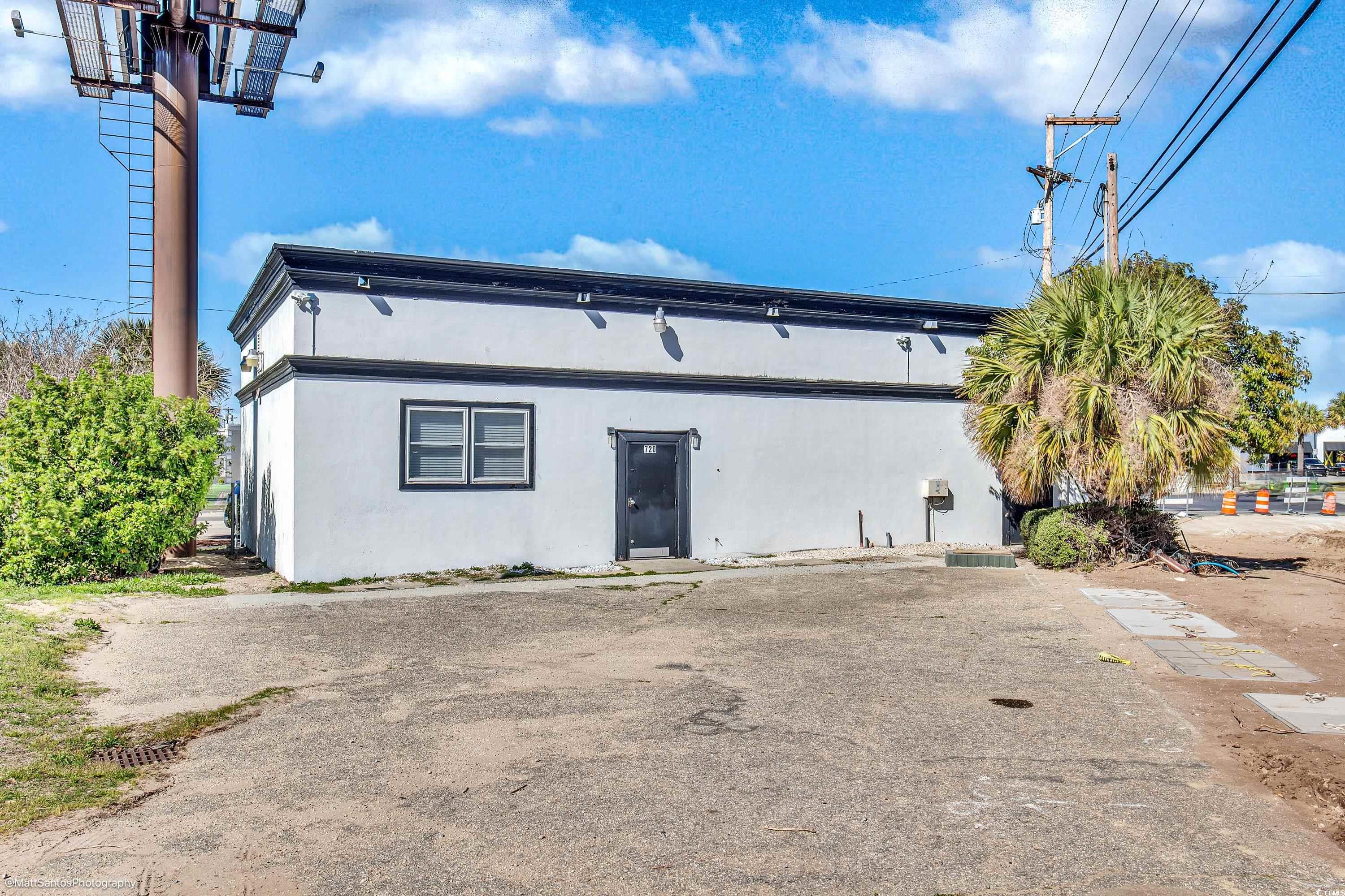 720 Main St. Property Photo 26