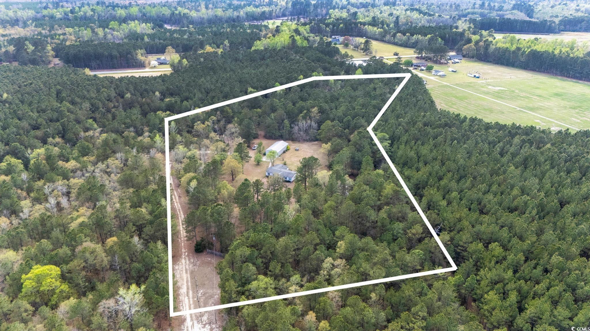 4070 Hollow Dr. Property Photo 3