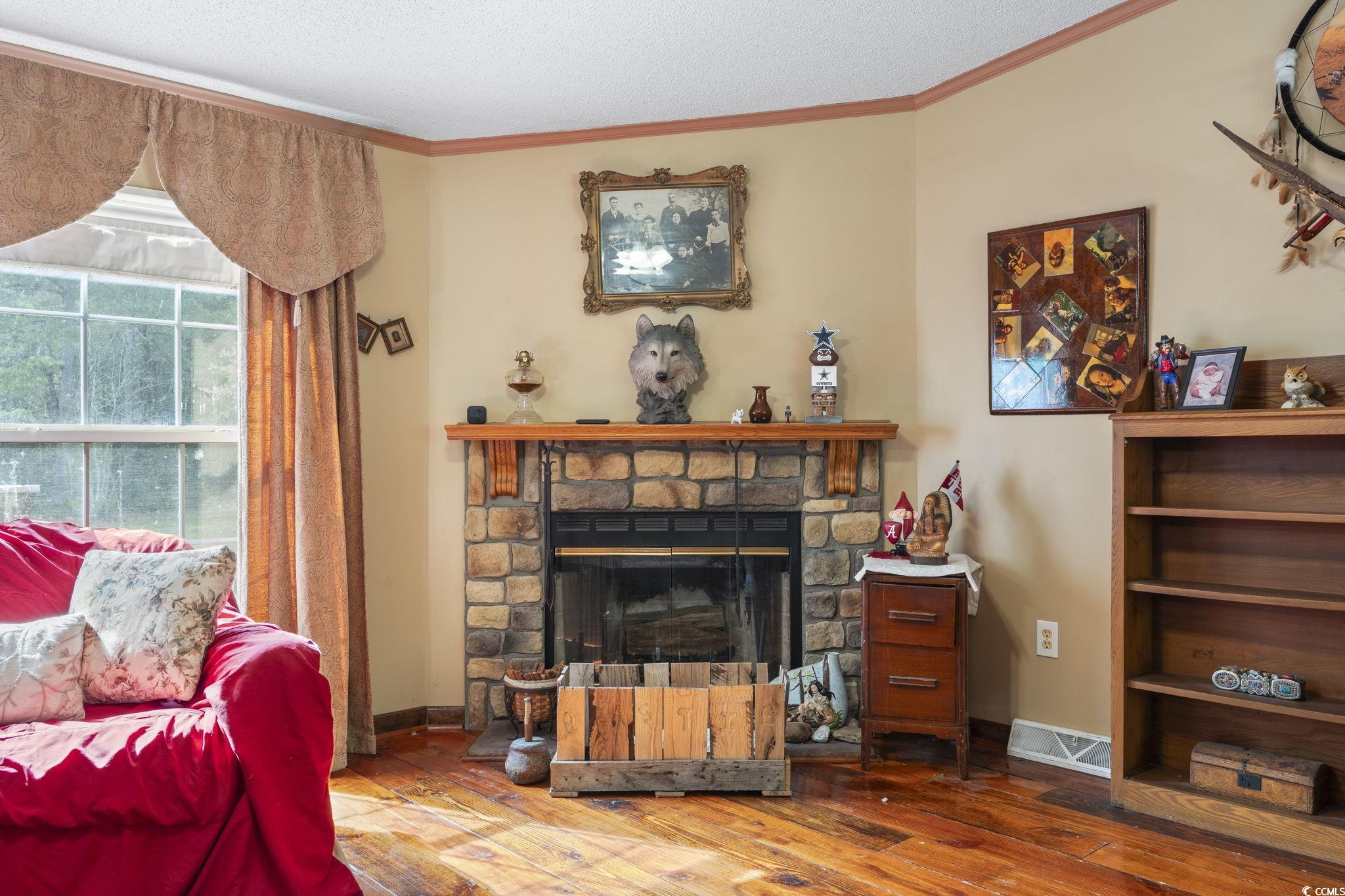 4070 Hollow Dr. Property Photo 10