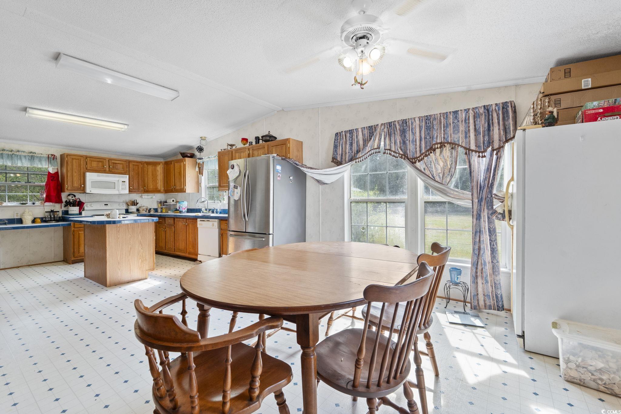 4070 Hollow Dr. Property Photo 24