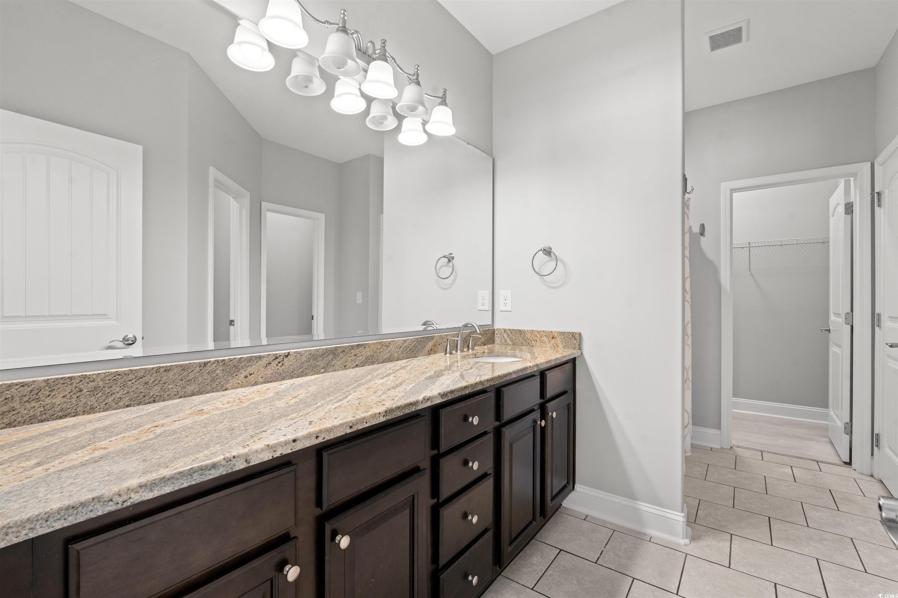 139 Kenzgar Dr. Property Photo 16