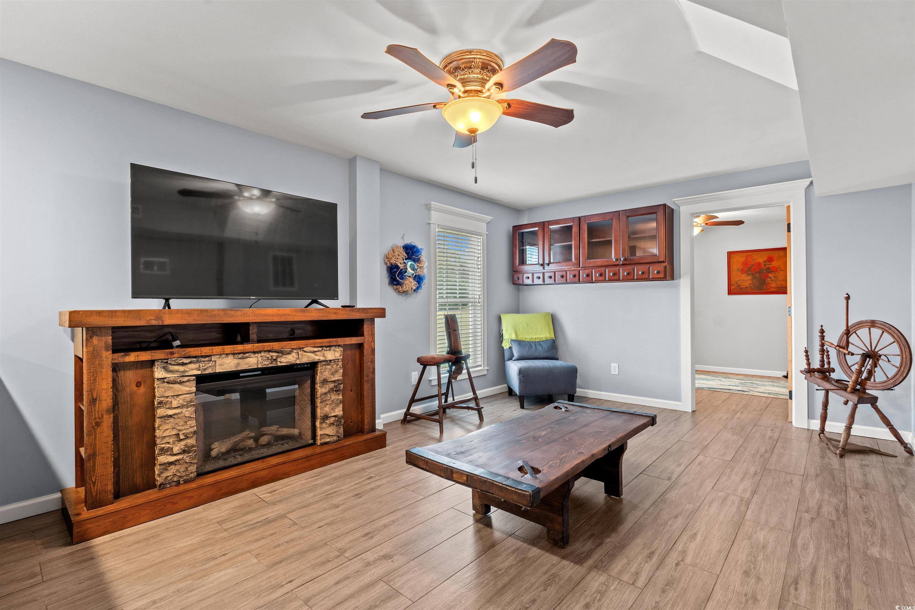 67 Kingsbury Pl. Property Photo 24