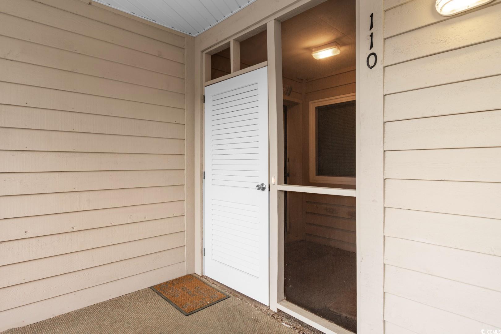 9570 Shore Dr. Property Photo 2