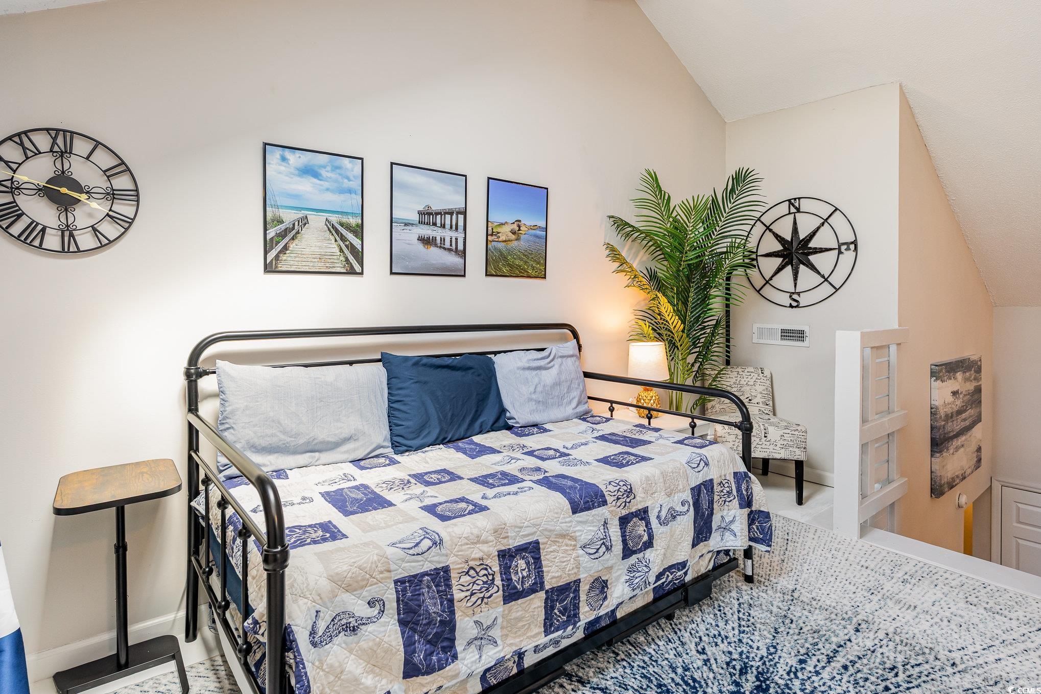 1860 Auburn Ln. Property Photo 28